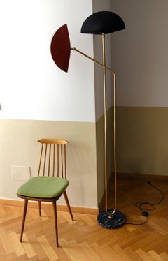 Stehlampe aus Messing mit Marmorsockel von Cellule Creative Studio