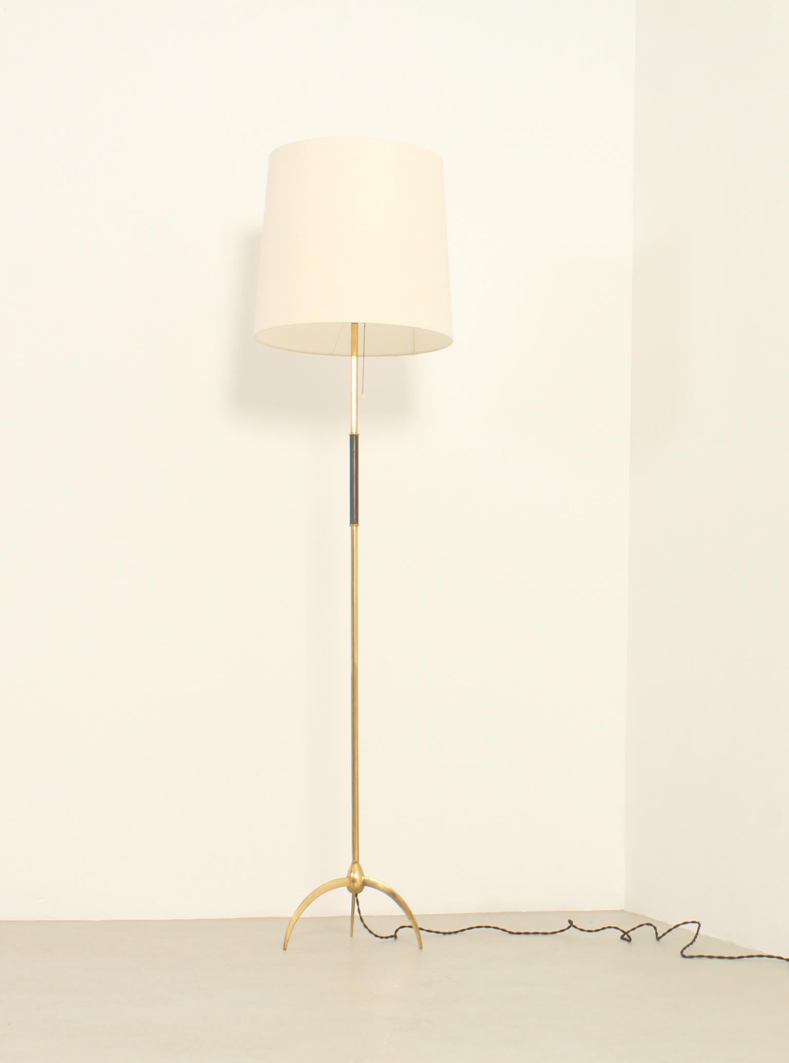 Mid-Century Modern Brass Floor Lamp with Tripod Base, Spain, 1950's For Sale