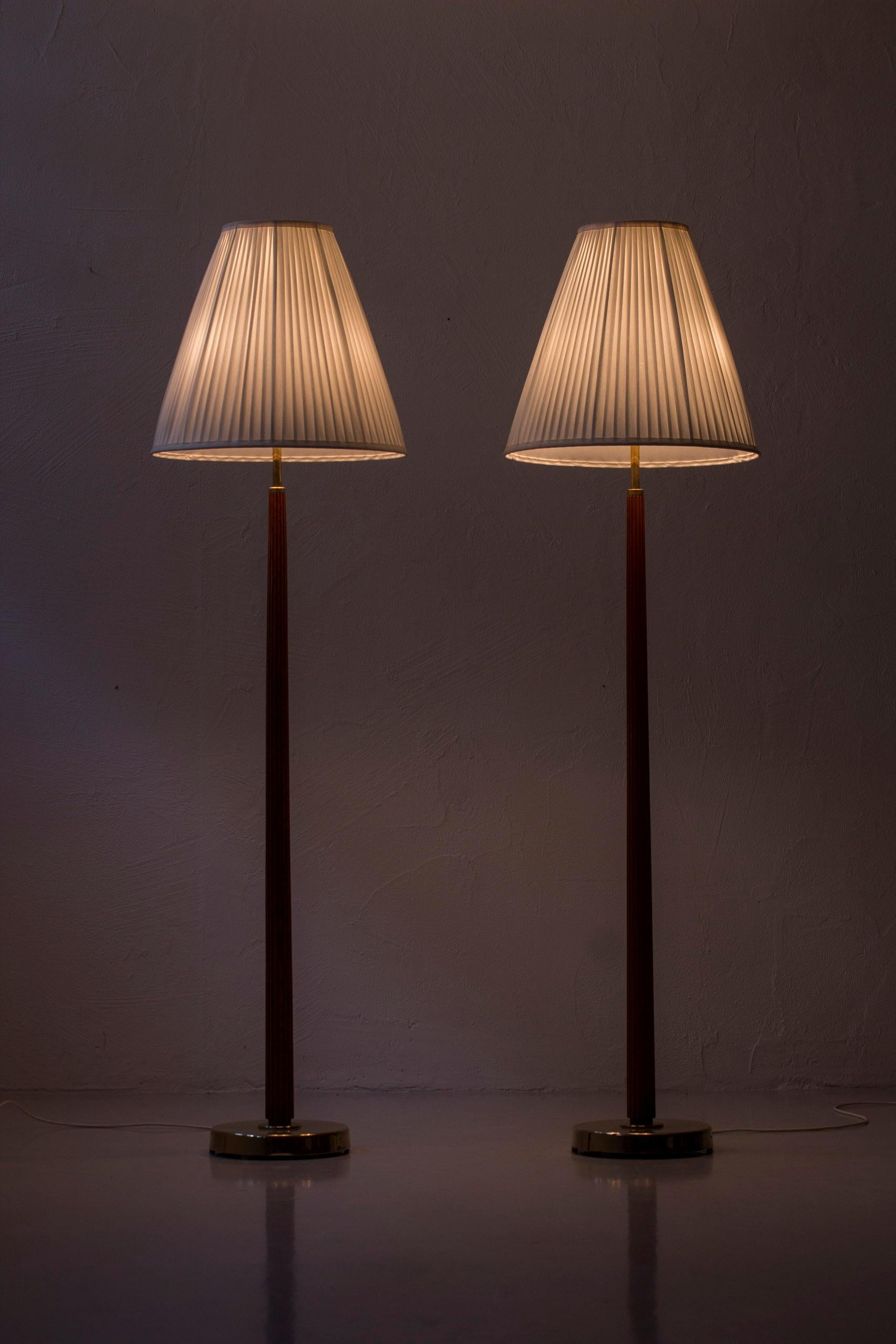 Brass Floor lamps 522 by Hans Bergström for Ateljé Lyktan, Sweden, 1940-50s 4