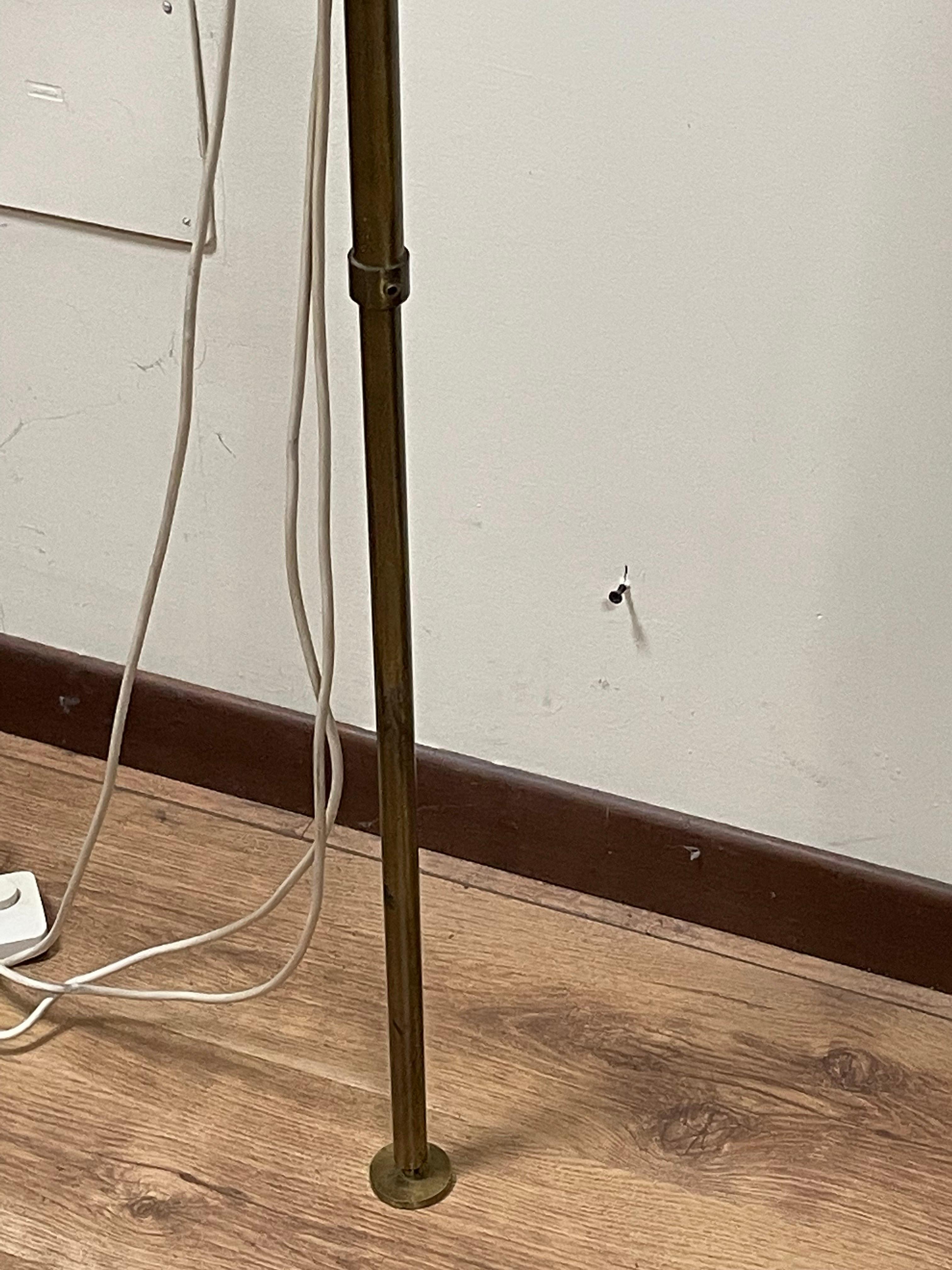diy floor to ceiling tension pole