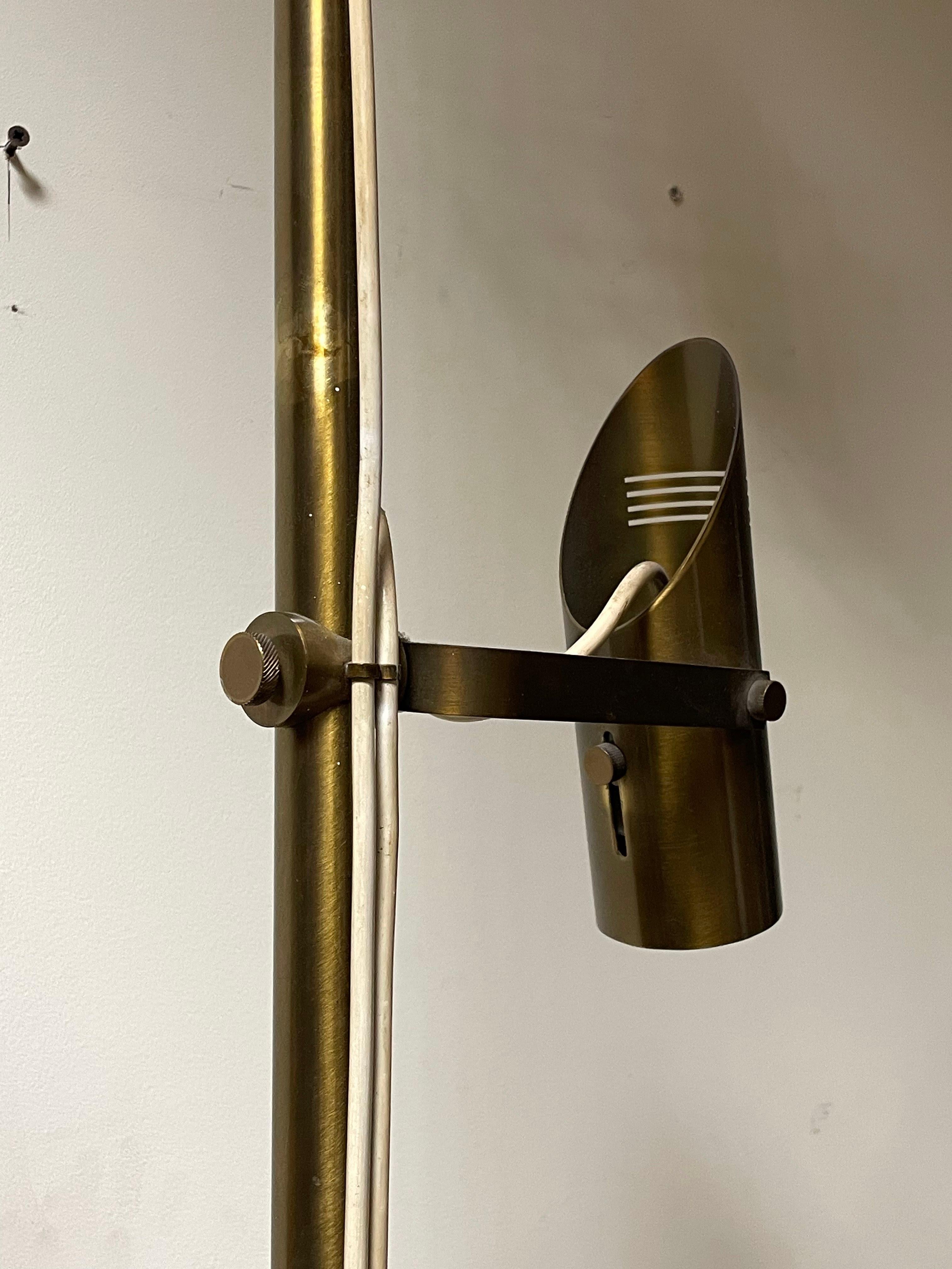 Italian Brass Floor-to-Ceiling Lamp from the 1960s For Sale
