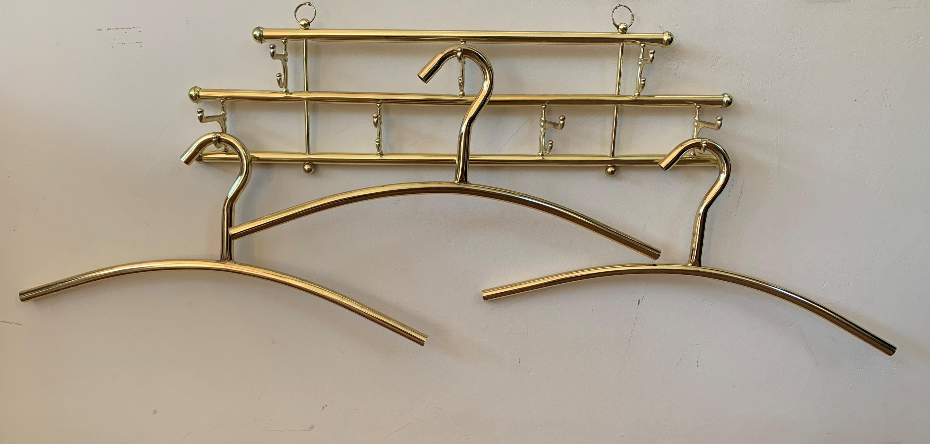 Brass Foldable Wall Coat Rack with Seven Hangers Midcentury / Art Deco, 1940s In Good Condition In Miami, FL