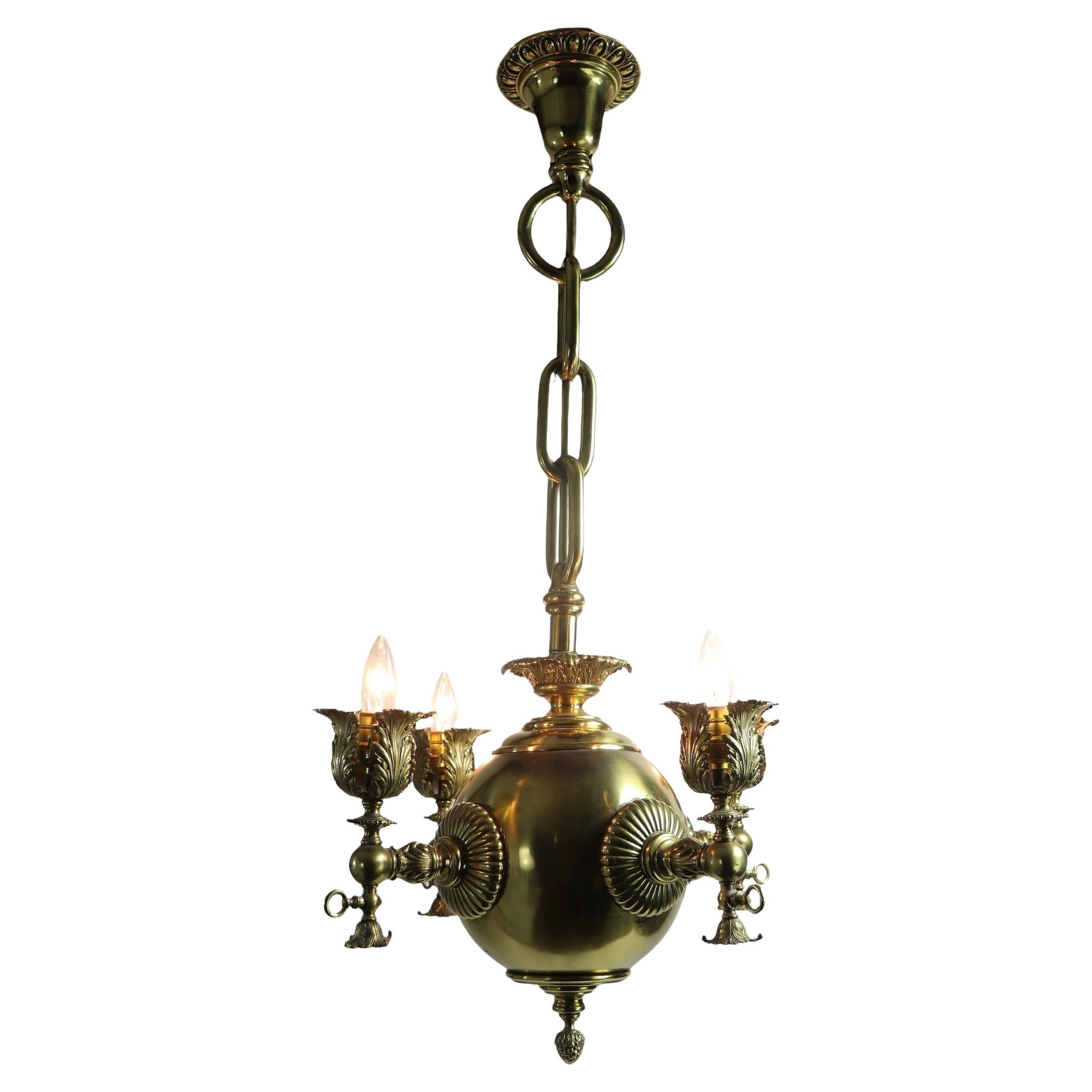 Vierflammige elektrifizierte Gas-Leuchte aus Messing, 19. Jahrhundert, hergestellt in USA