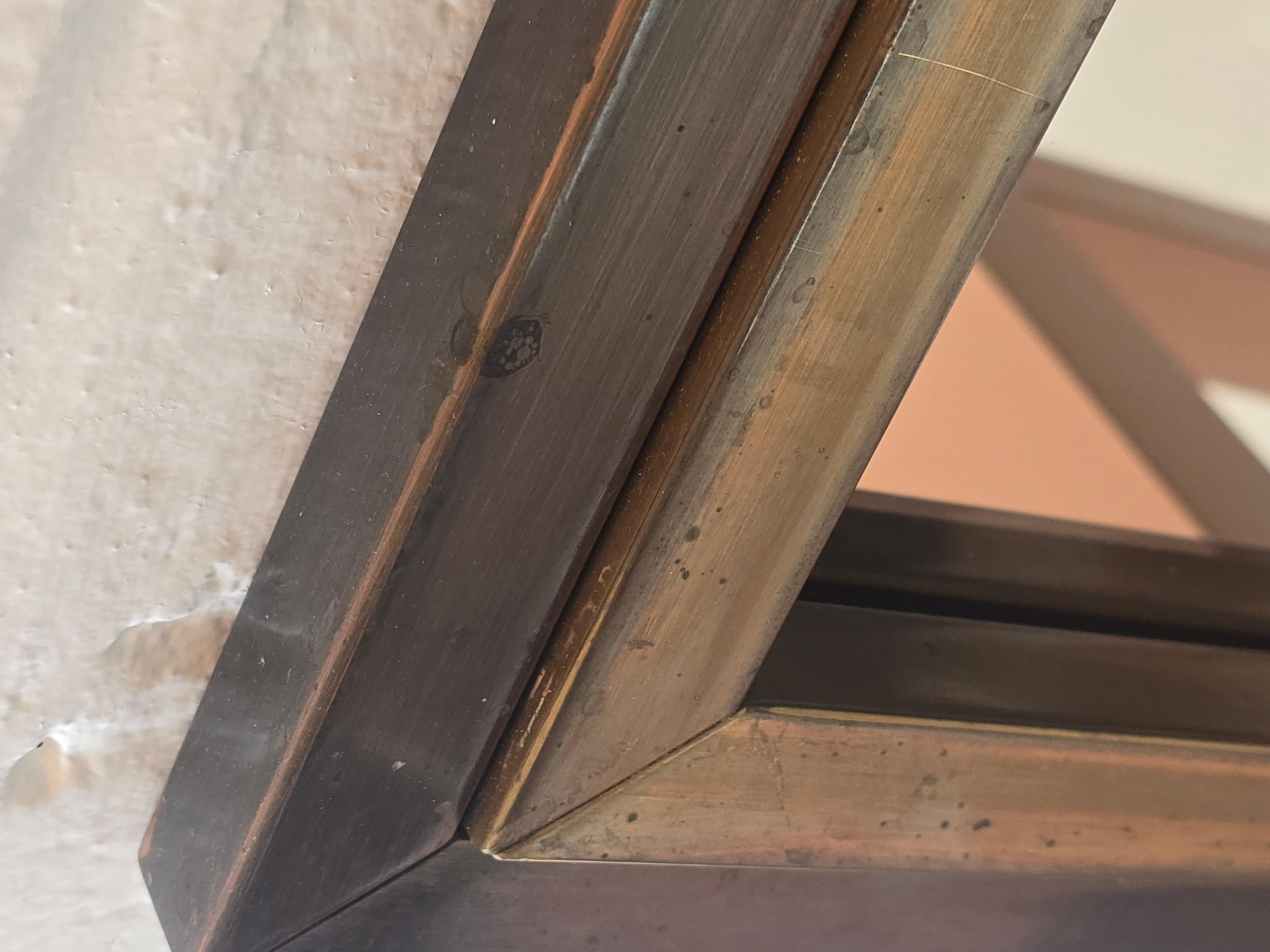 Fin du 20e siècle Miroir en bronze teinté dans le style de Romeo Rega, 1970 en vente