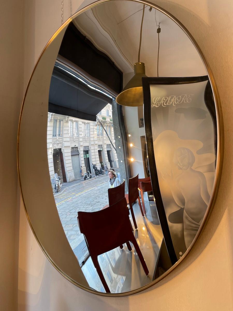 Espejo convexo con marco de latón, diámetro 120 cm Latón en venta