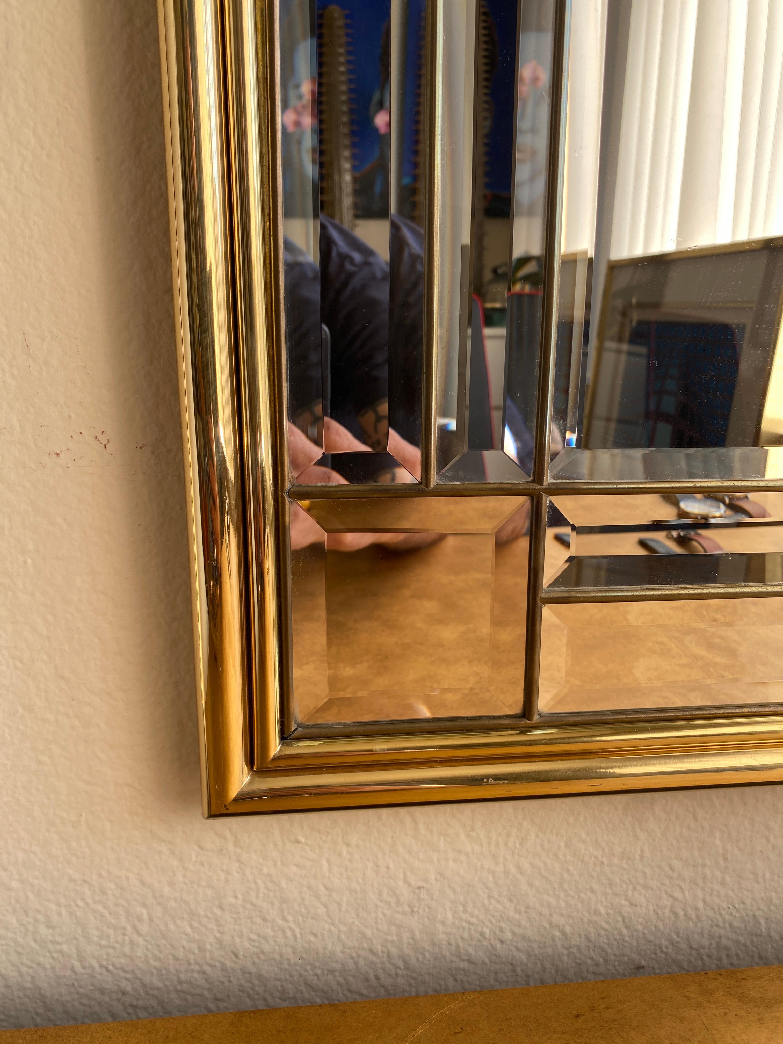 Miroir encadré en laiton par LaBarge, Italie en vente 3