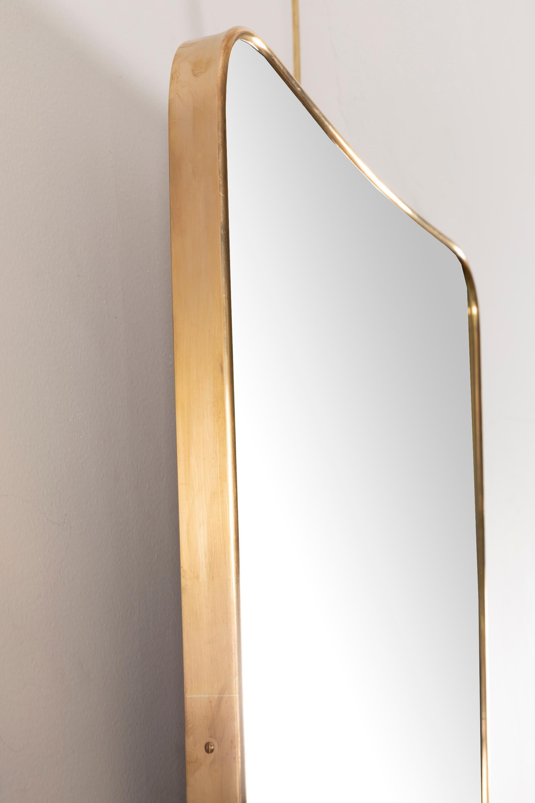 Brass Framed Wall Mirror in the Style of Gio Ponti In Good Condition In Paris, Ile-de-France