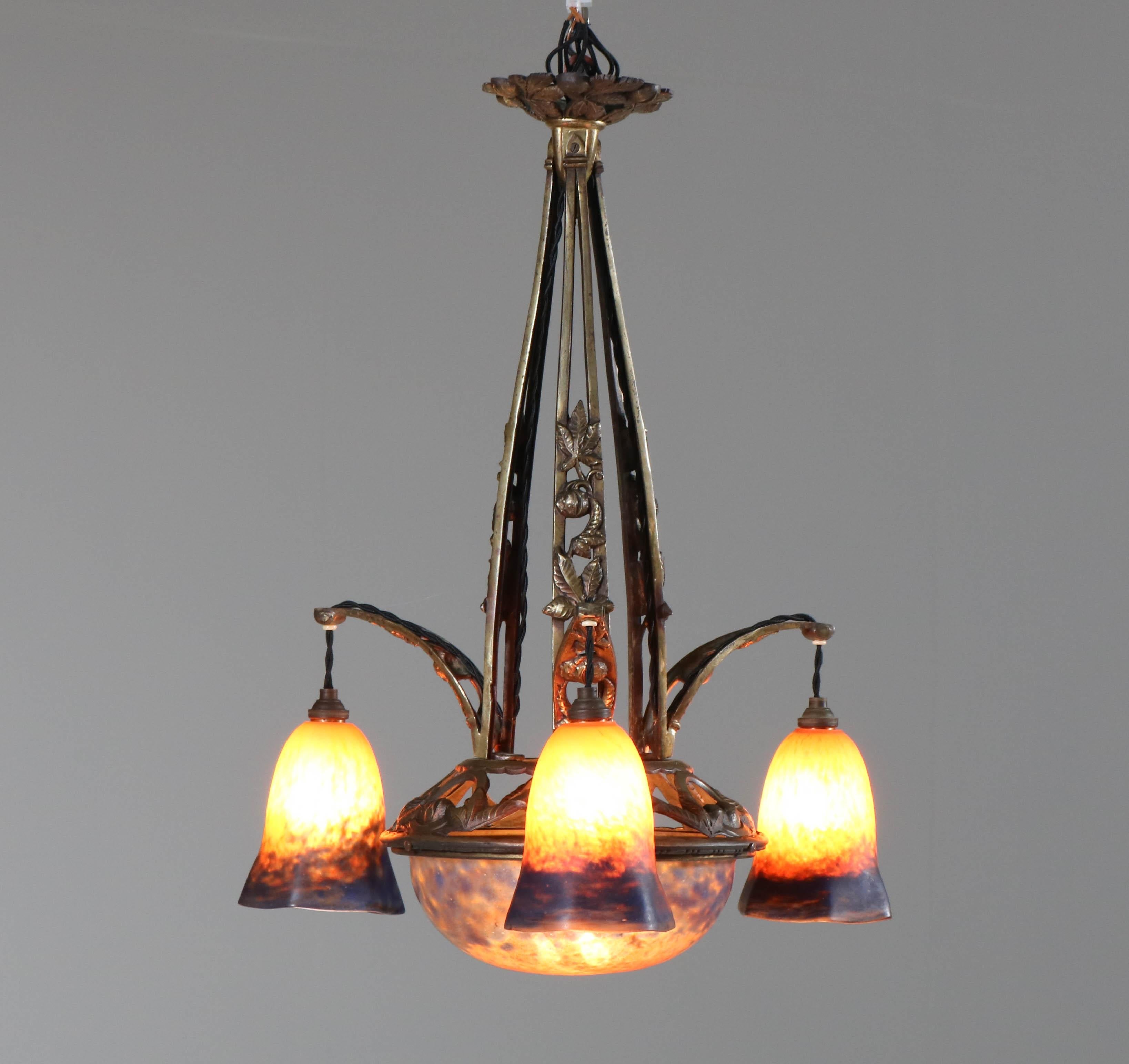 Brass French Art Deco Chandelier with Pate de Verre Glass Shades Muller Style In Good Condition In Amsterdam, NL