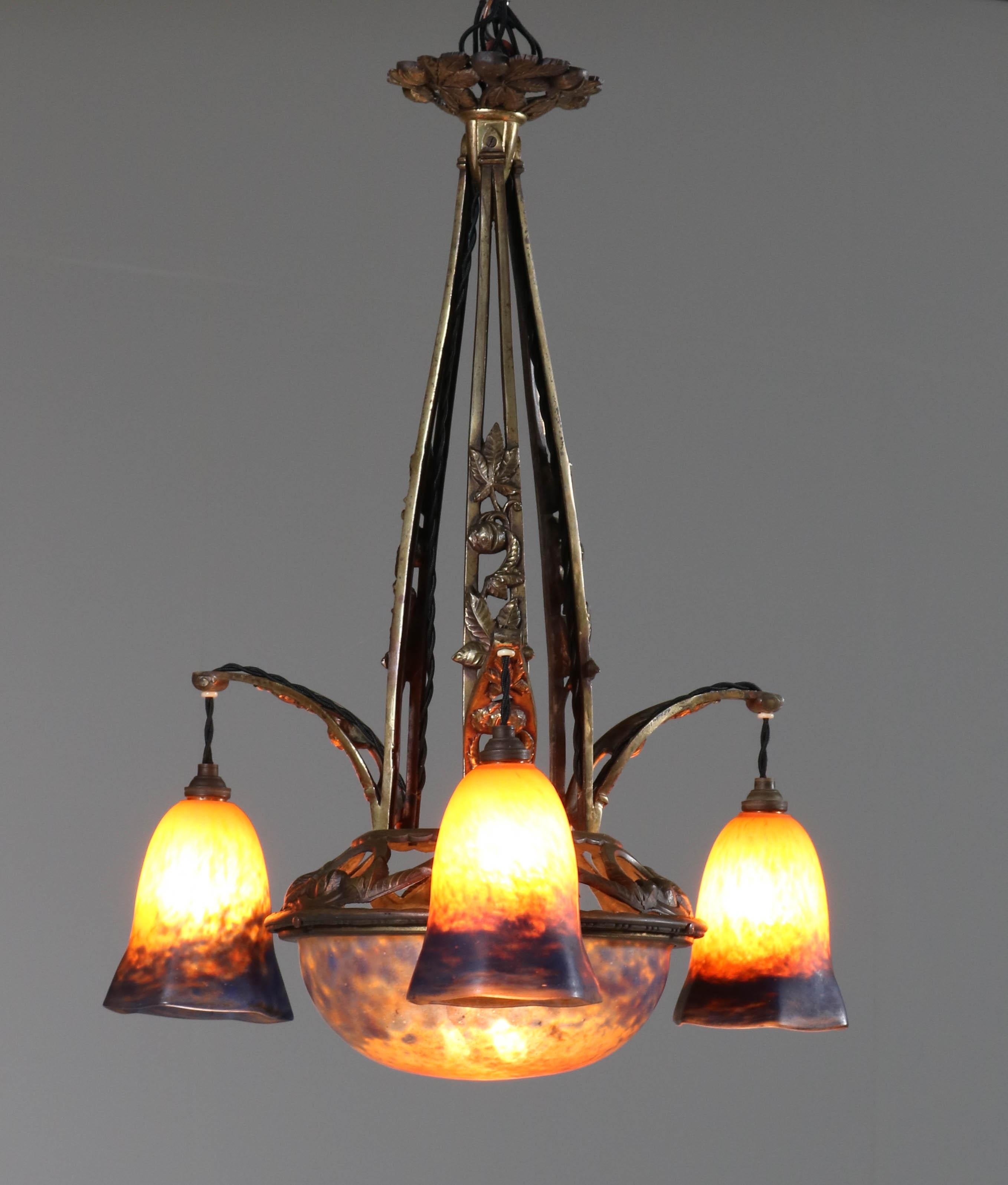 Mid-20th Century Brass French Art Deco Chandelier with Pate de Verre Glass Shades Muller Style