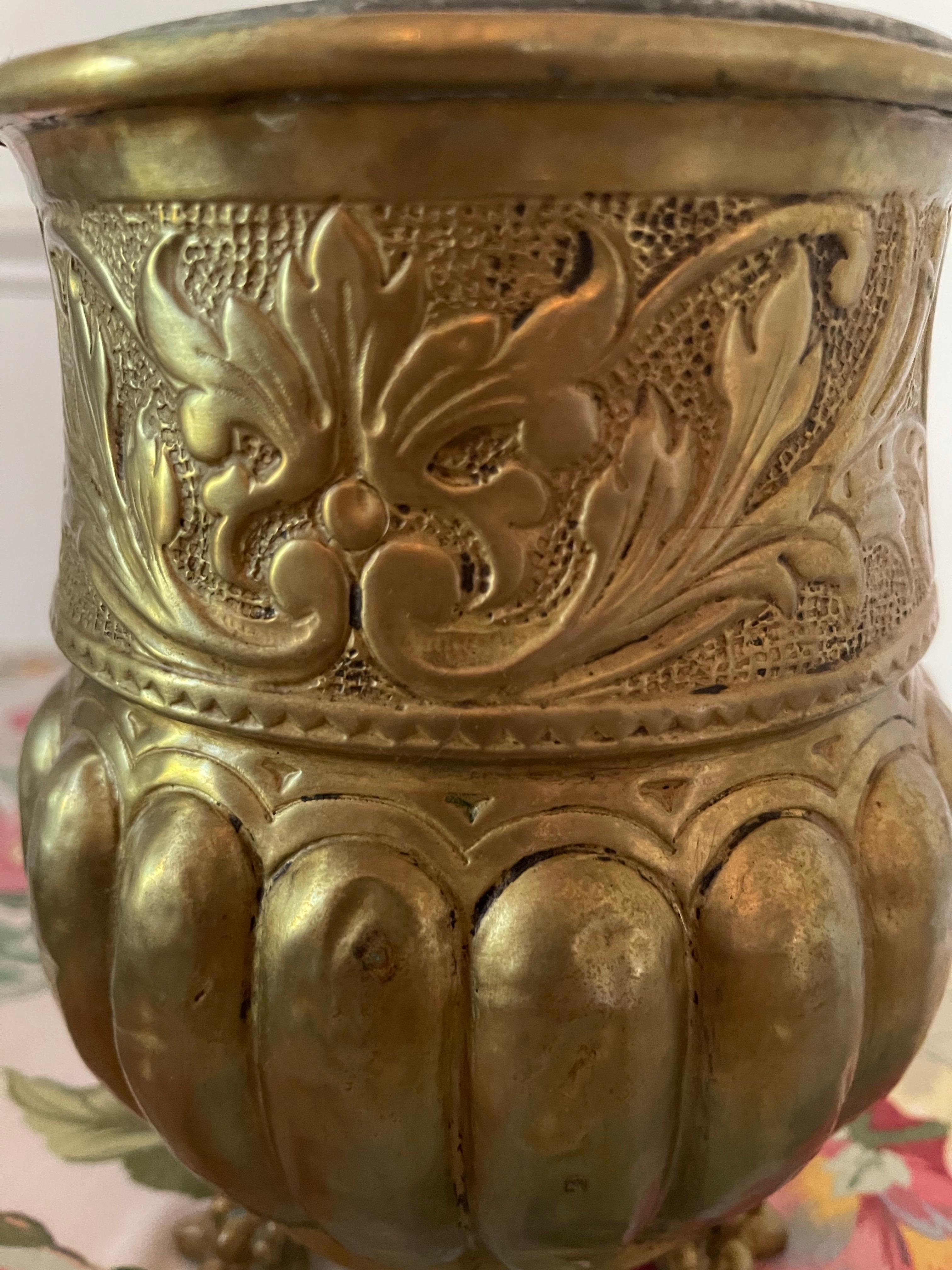 Brass French Jardiniere with Interior Liner, 19th Century For Sale 2