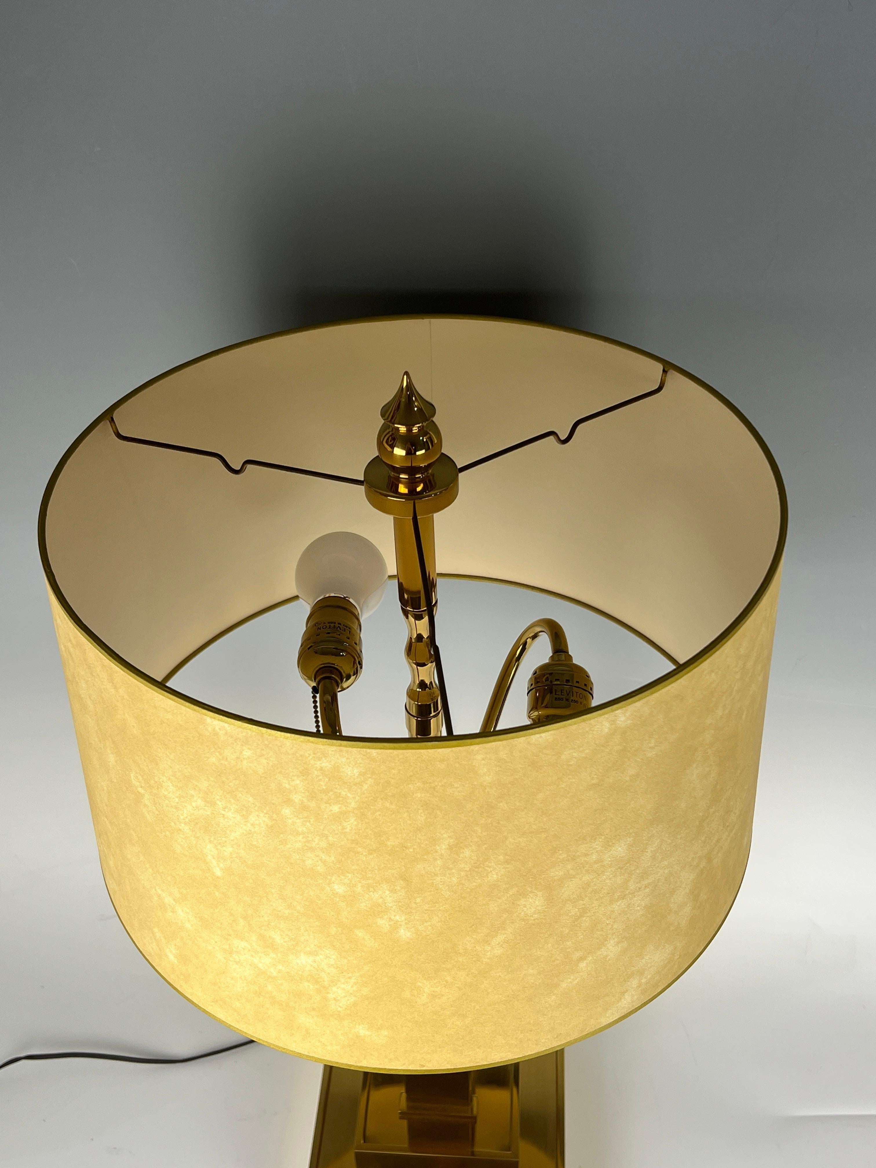 Art Deco Brass French Table Lamp For Sale