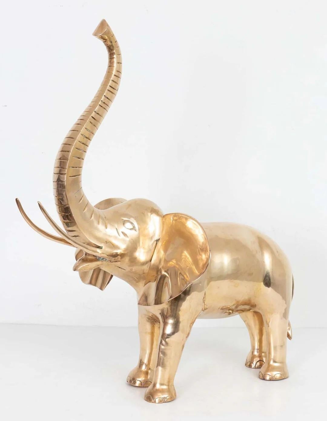 Laiton Sculpture d'éléphant en laiton en vente