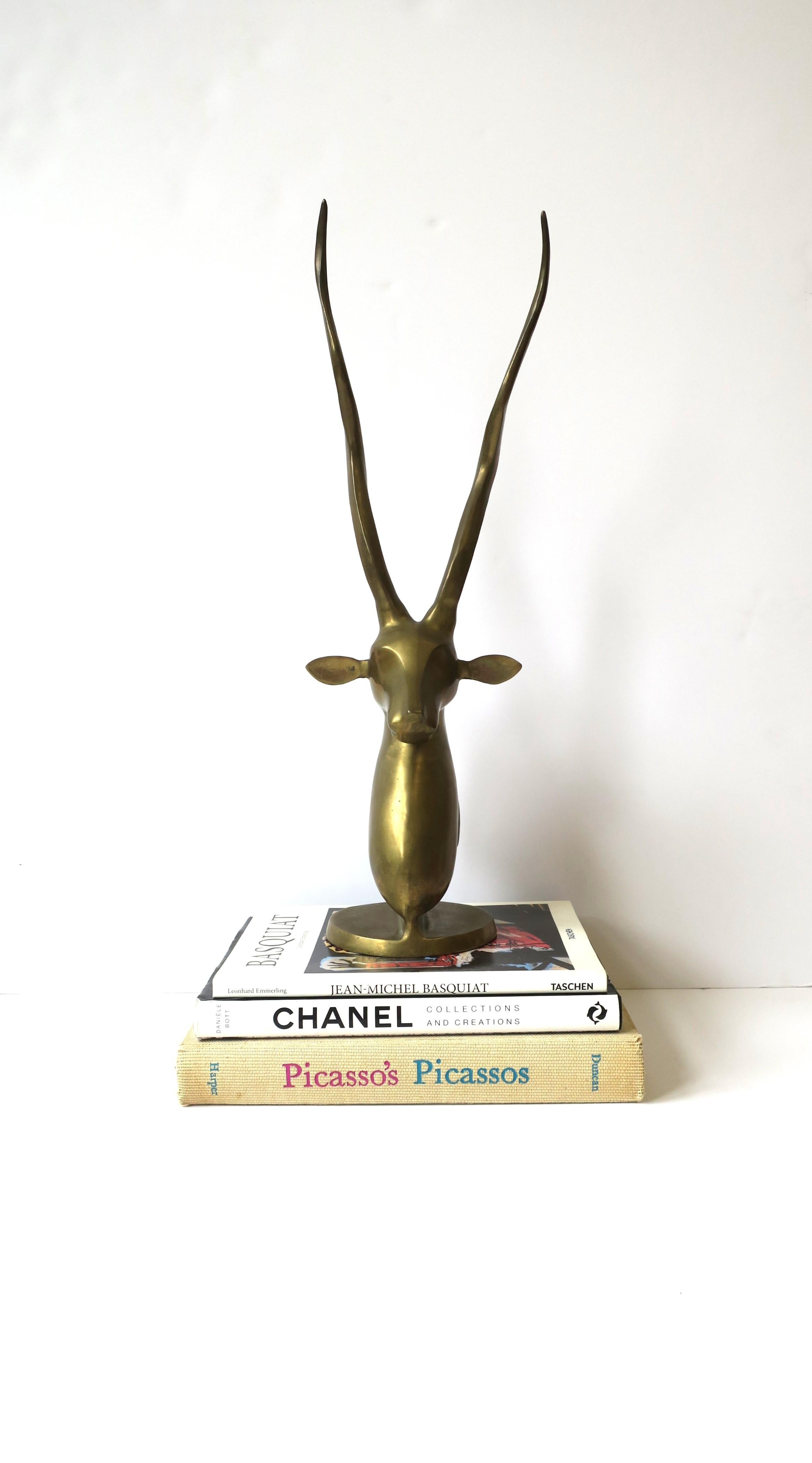 Gazelle Antelope-Skulptur aus Messing, Deko-Objekt, groß im Angebot 1
