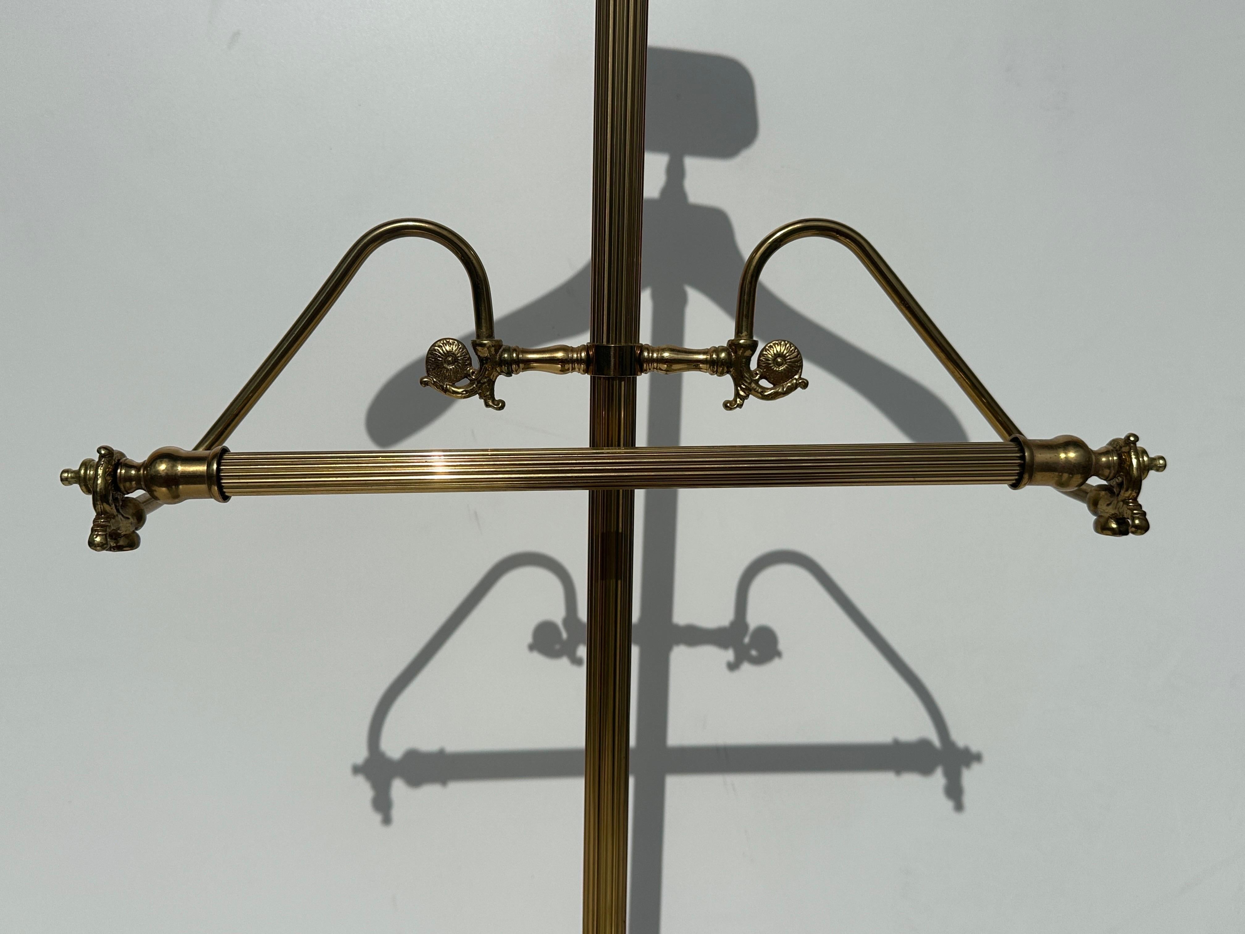 Hollywood Regency Vellet da gentiluomo in ottone in vendita
