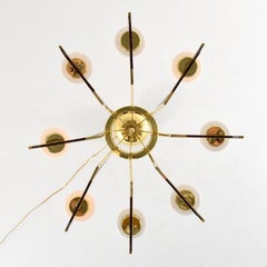 Lustre à 8 douilles en laiton, verre et Wood Attribué à Stilnovo, vers 1958
