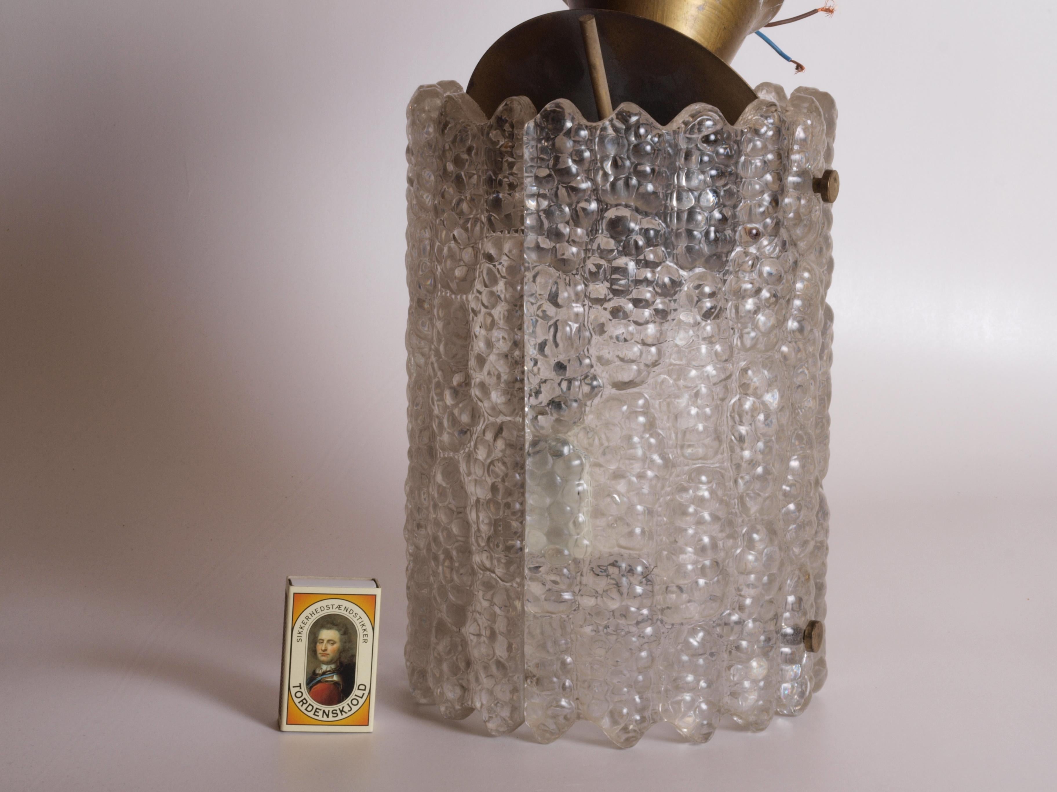 Lampada a sospensione da soffitto in ottone e vetro di Carl Fagerlund per Orrefors, anni '60 in vendita 7