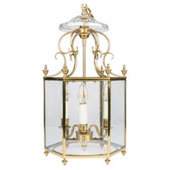Farol hexagonal de latón y cristal de estilo Regencia