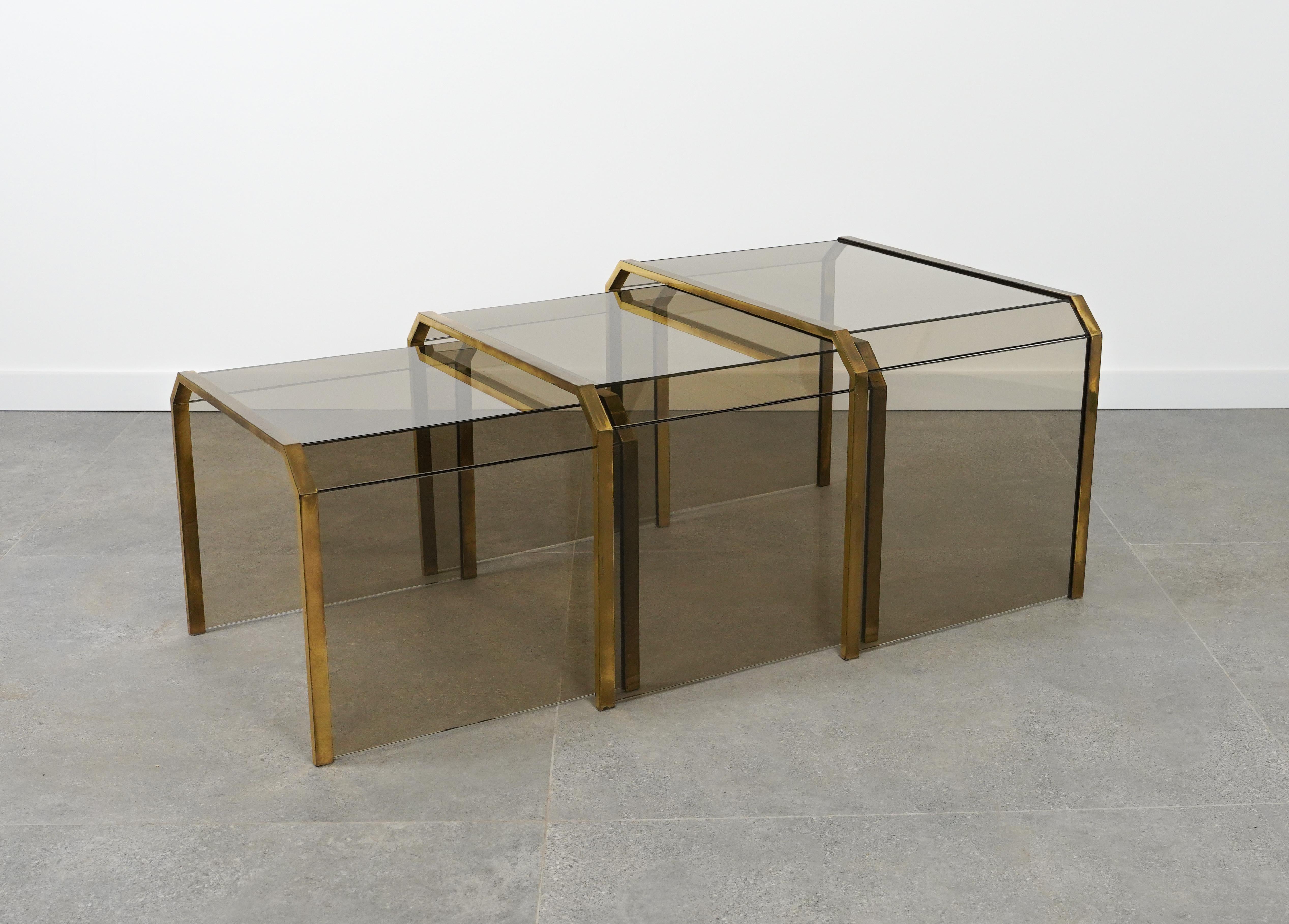 Set aus drei verschachtelten Tischen aus Messing und Glas im Gallotti & Radice-Stil, Italien 1970er Jahre im Angebot 4