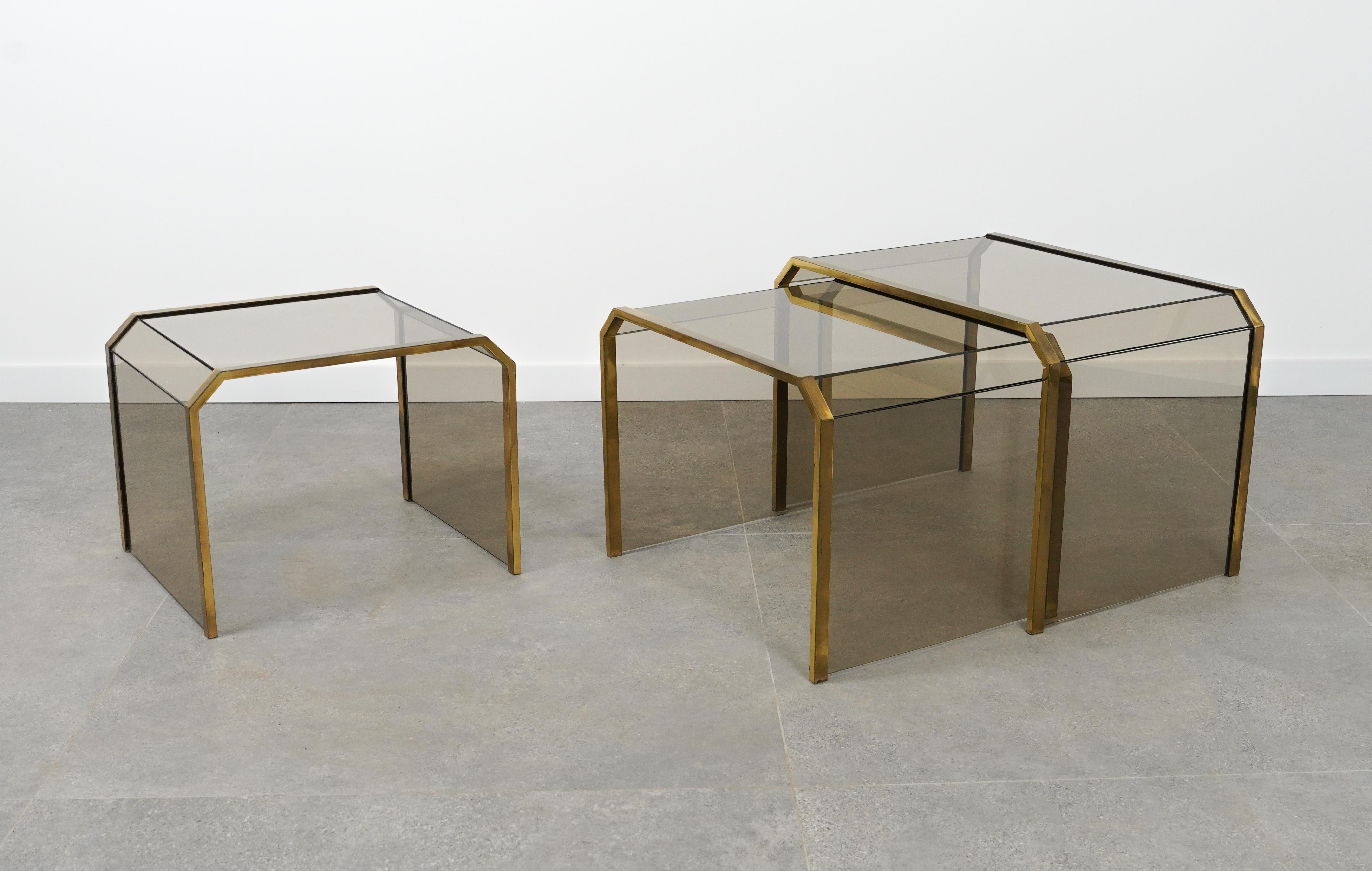 Set aus drei verschachtelten Tischen aus Messing und Glas im Gallotti & Radice-Stil, Italien 1970er Jahre im Angebot 6