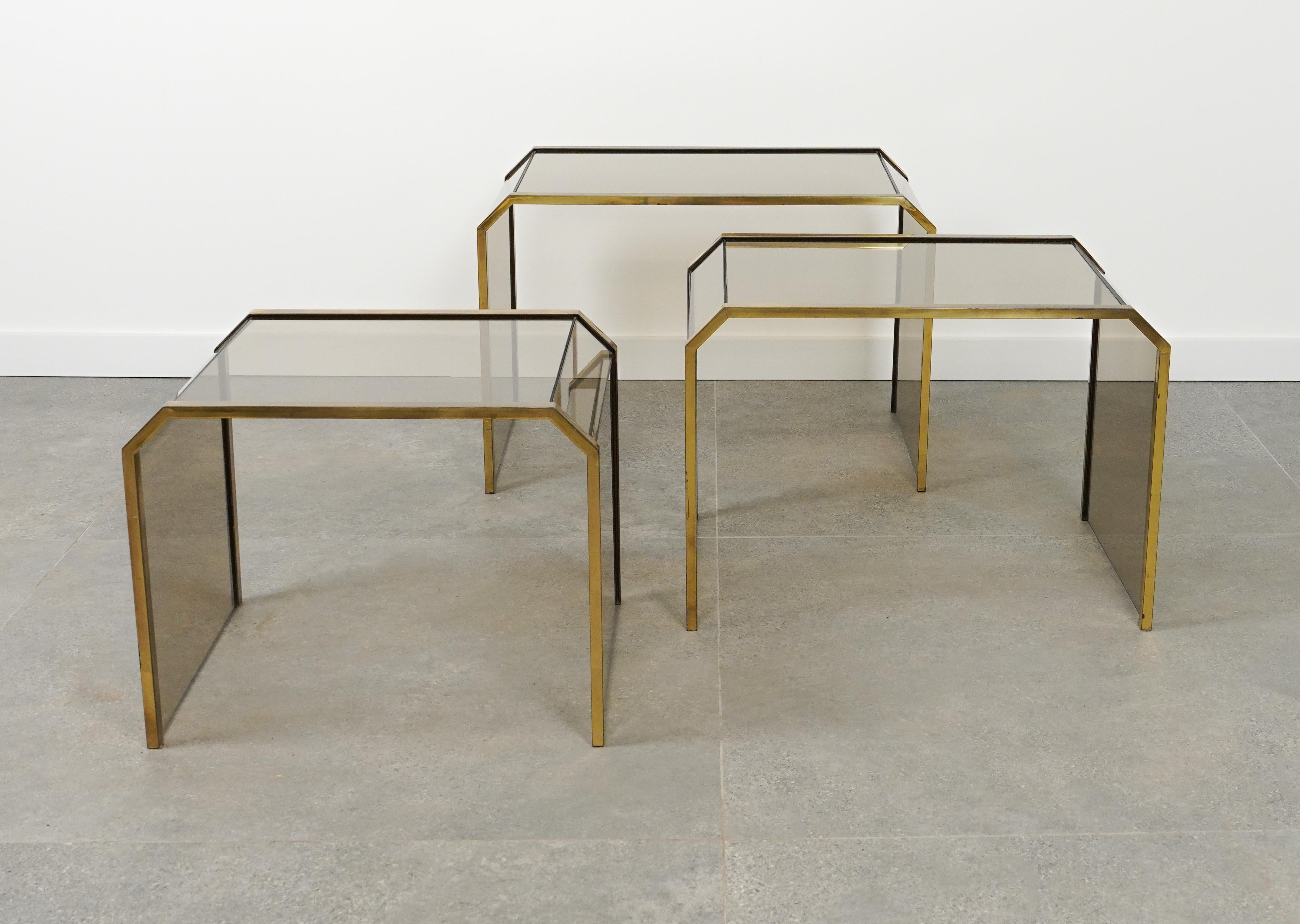 Set aus drei verschachtelten Tischen aus Messing und Glas im Gallotti & Radice-Stil, Italien 1970er Jahre im Angebot 7