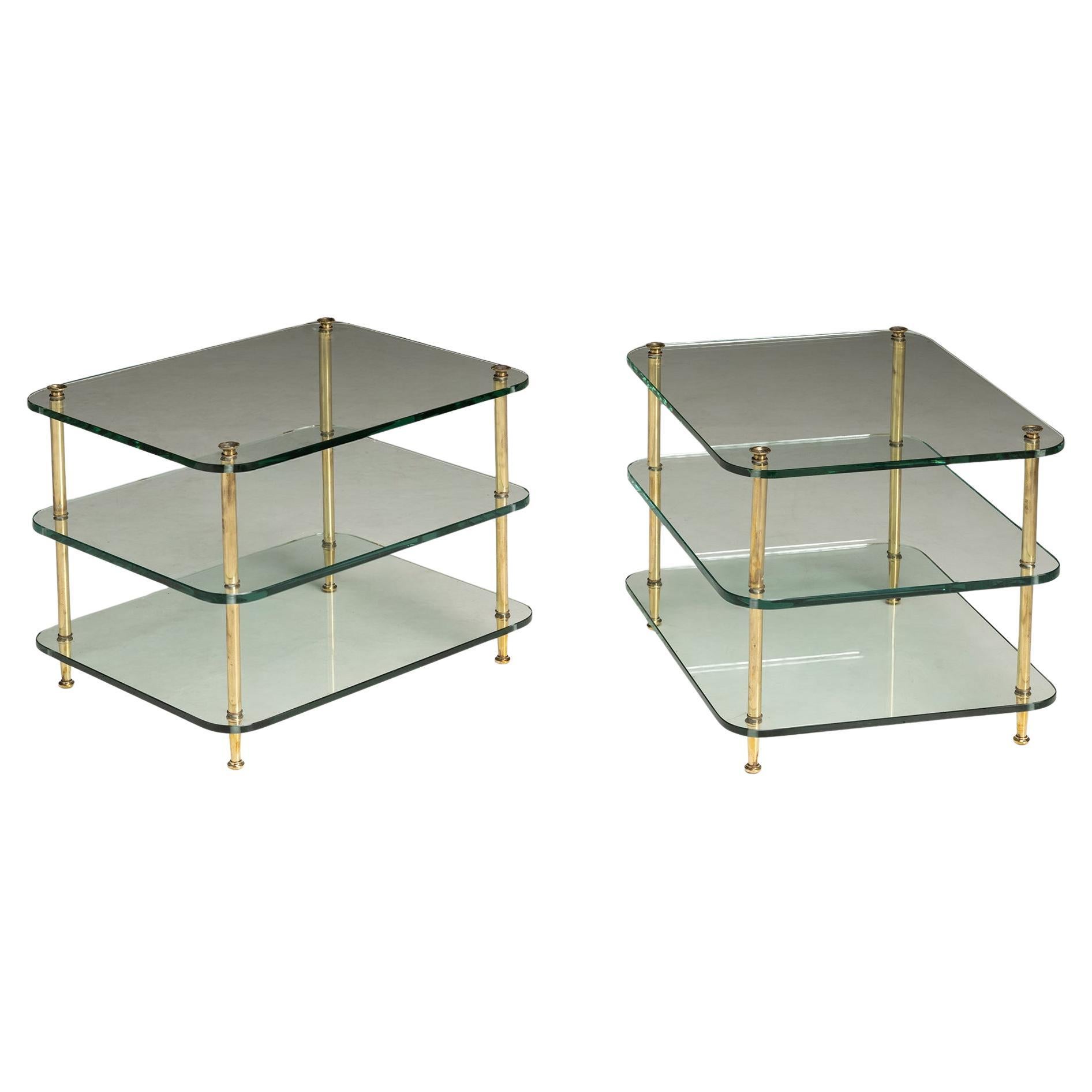 Mesas auxiliares de latón y cristal, Francia 1970