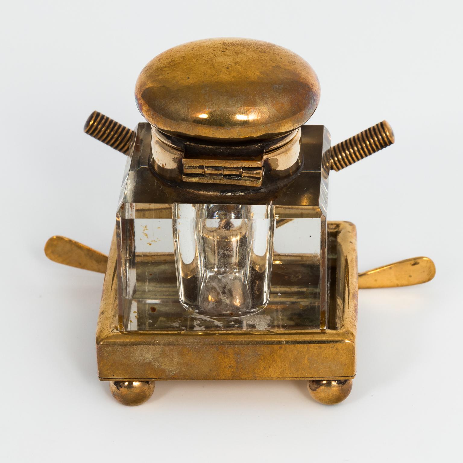 Brass Golf Themed Inkwell, circa 1930 In Good Condition In Stamford, CT