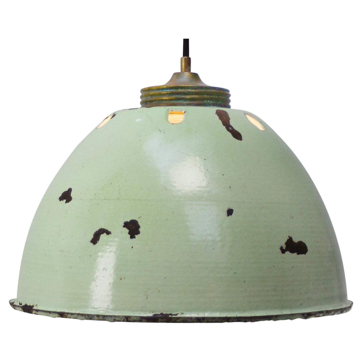 Ciondolo in ottone con smalto verde e vetro smerigliato vintage