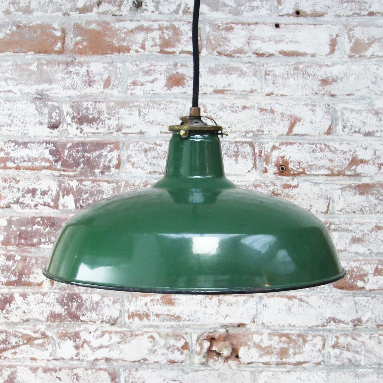 Brass Green Enamel Vintage Industrial Pendant Light In Good Condition In Amsterdam, NL