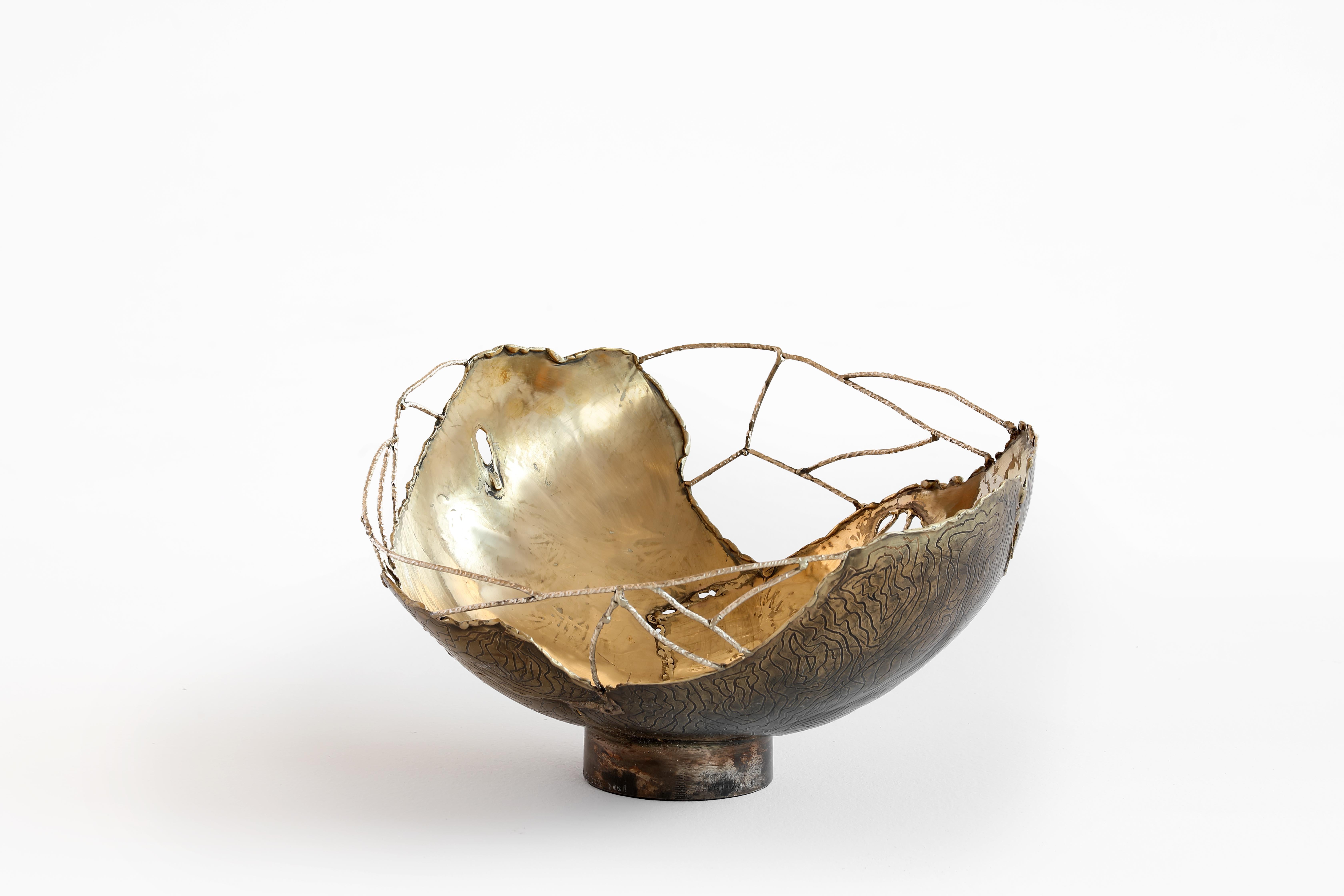 Brass Hand Sculpted Bowl by Samuel Costantini In New Condition In Geneve, CH