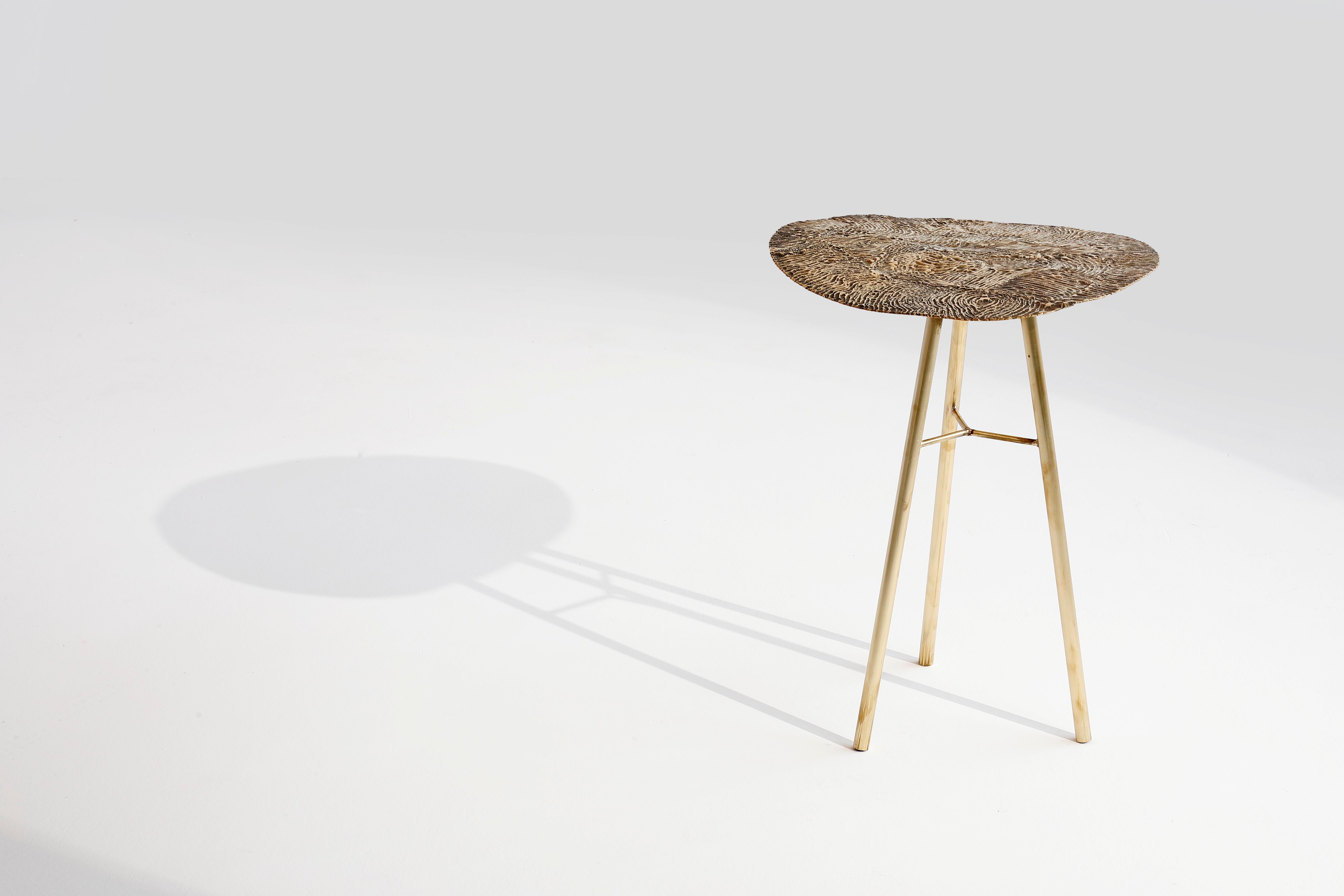 Brass hand-sculpted side table by Samuel Costantini
Entirely handmade by the artist
Title: Golden Waves
Edition 15 + 2 AP
Measures: Diameter 500m, height 550 mm.
Diameter 19.685, height 21.653 inches

Time leaves its mark on everything. Its