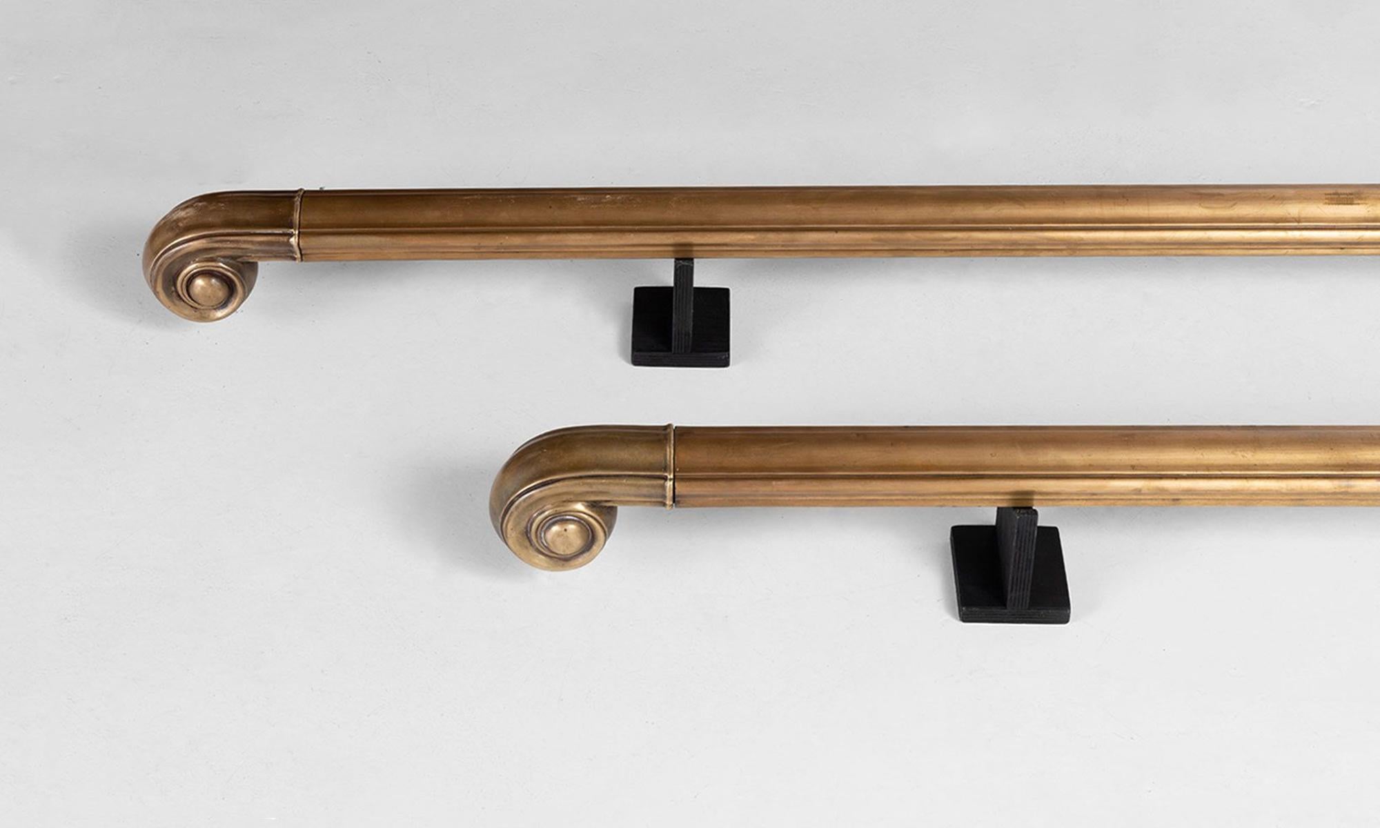 Brass Handrails, England, 20th century

Elegant form with wonderful patina.

Measures: 122” W / 120” W x 3” D x 4.5” H.