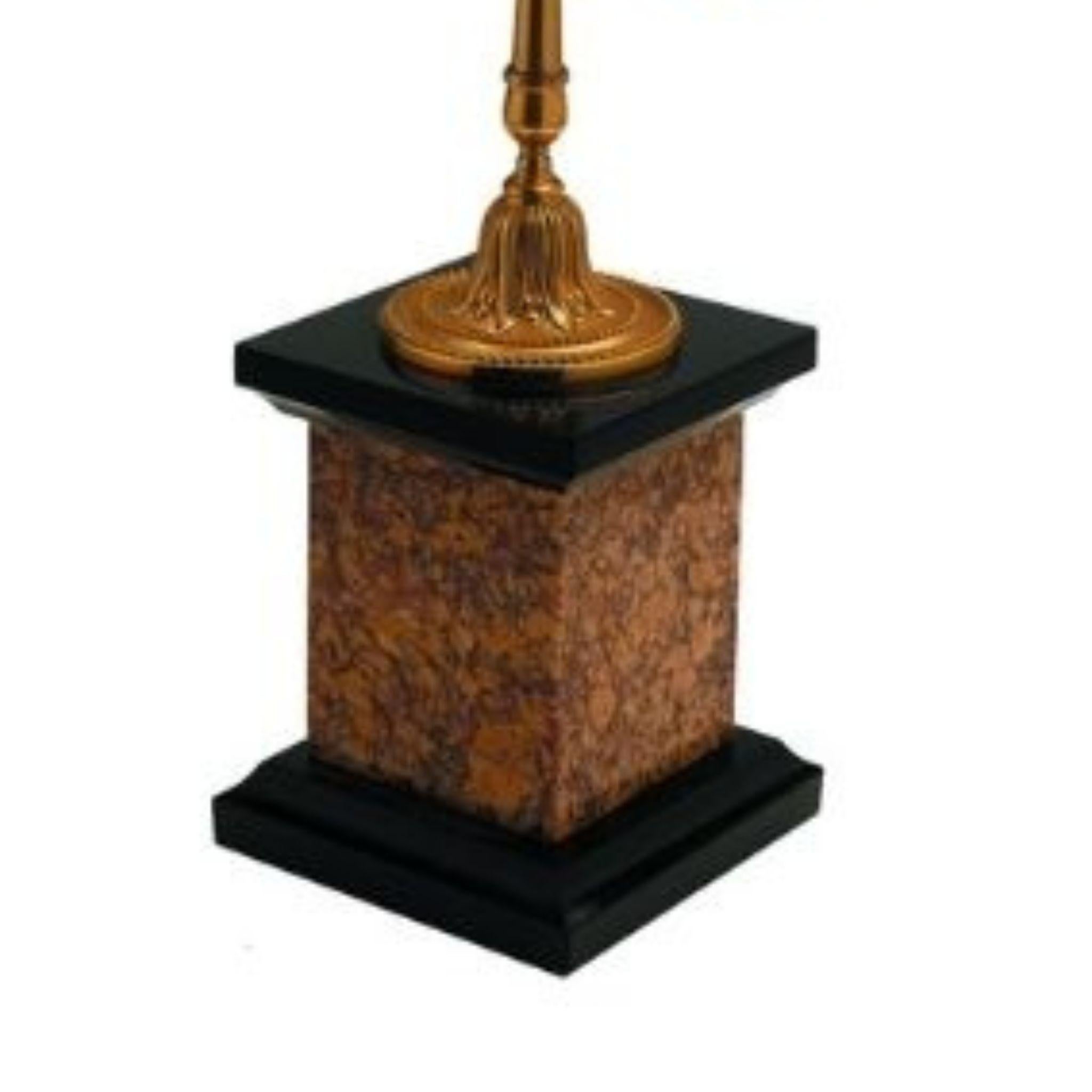 Arthur decorative natural brass helm with black and brown marble base In New Condition For Sale In Firenze, FI