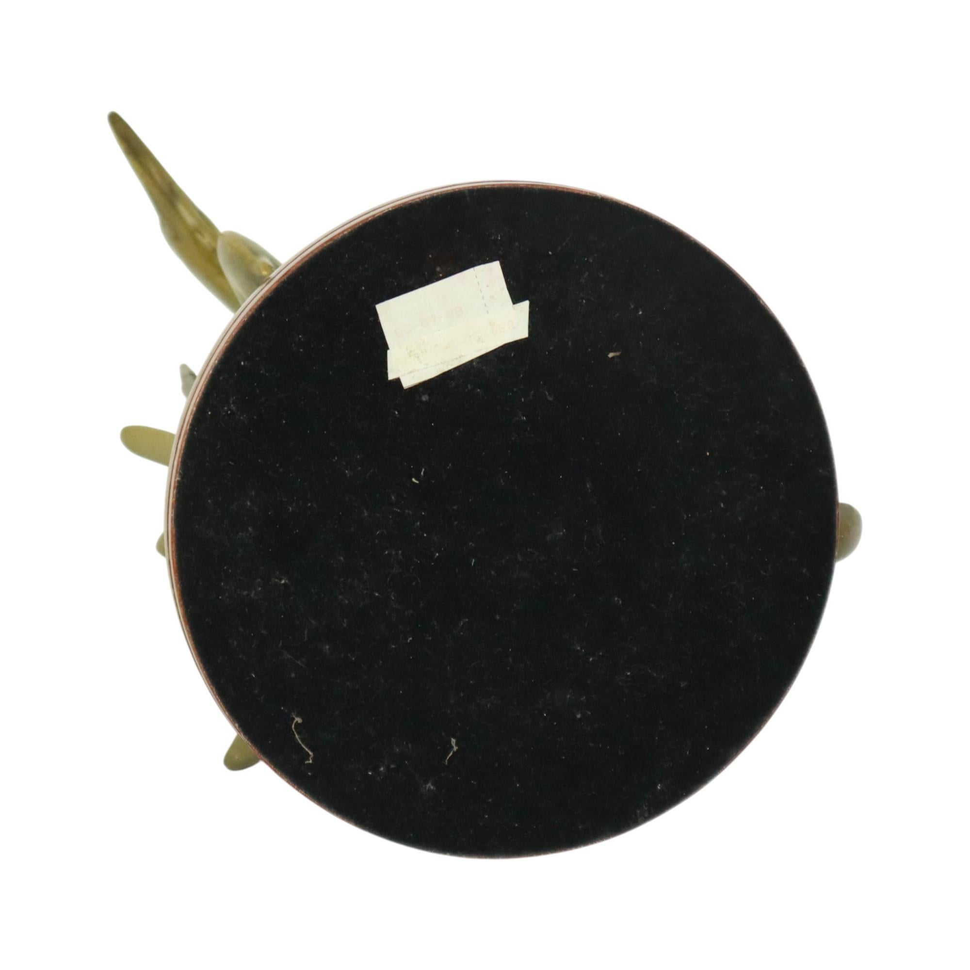 Statua di airone in ottone su base di legno Hollywood Regency in vendita 7