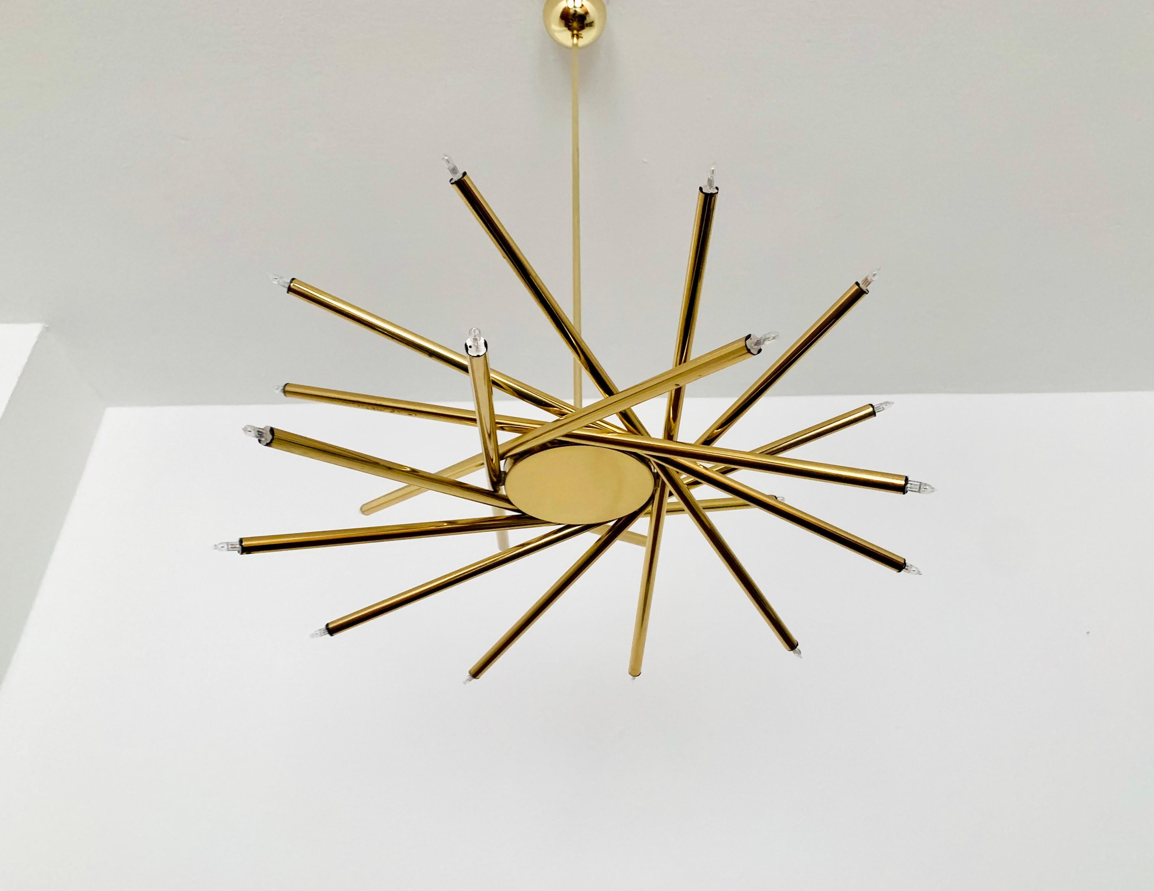 Late 20th Century Brass Holywood Regency Chandelier For Sale