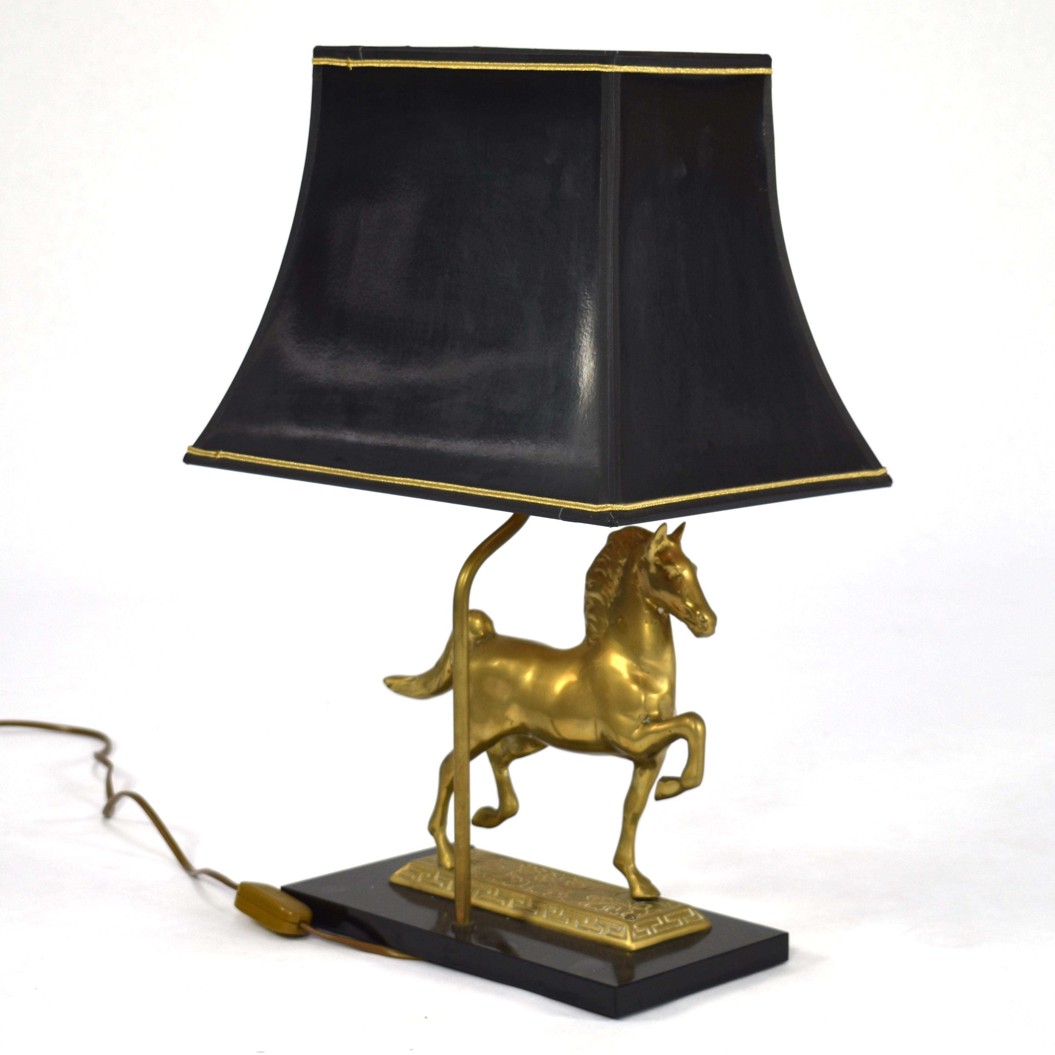 Brass Horse Table Lamp, France In Good Condition In Pijnacker, Zuid-Holland