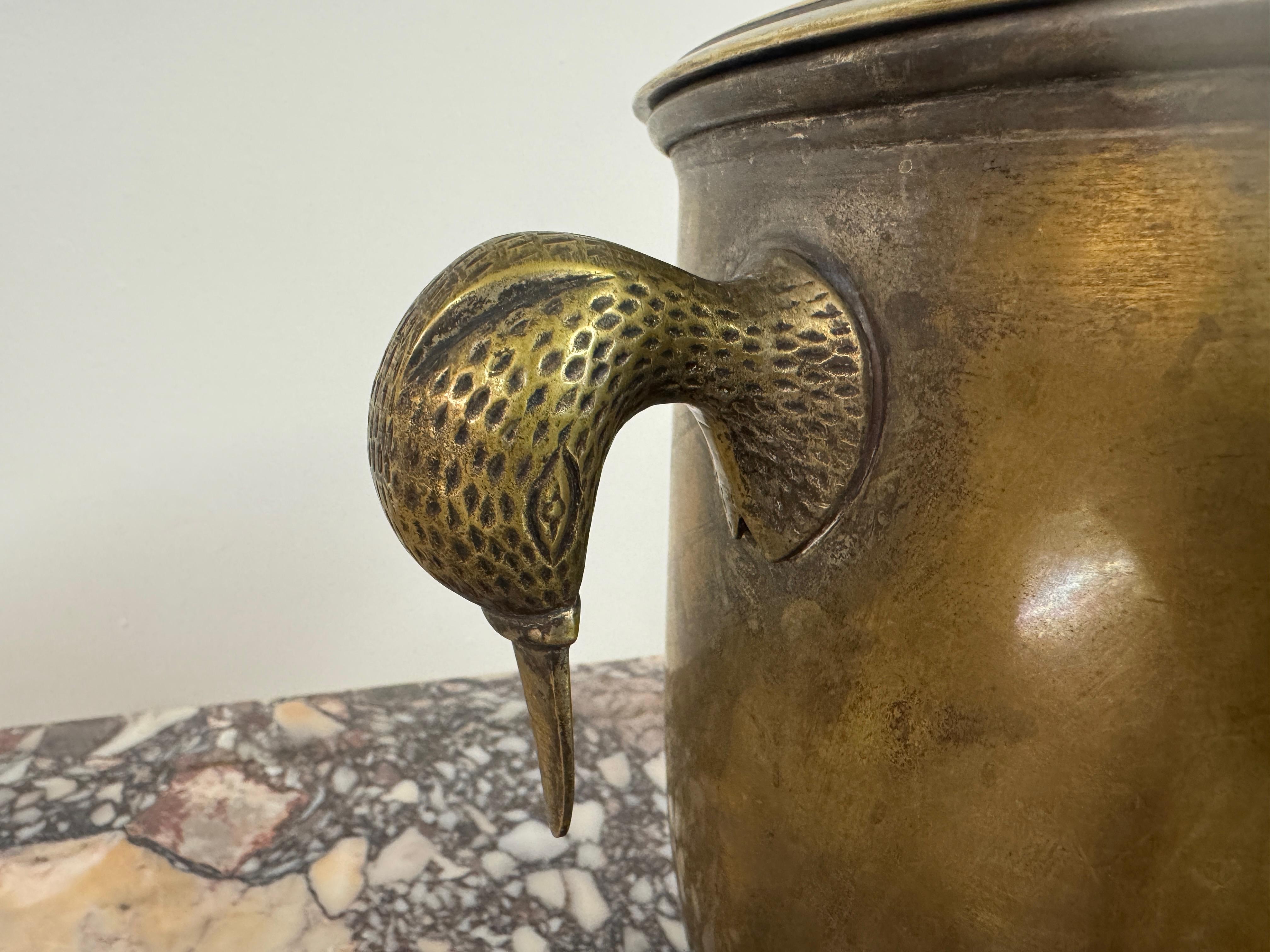 Brass Ice Bucket with Bird-Form Handles, Italy, 1960s In Good Condition For Sale In London, London