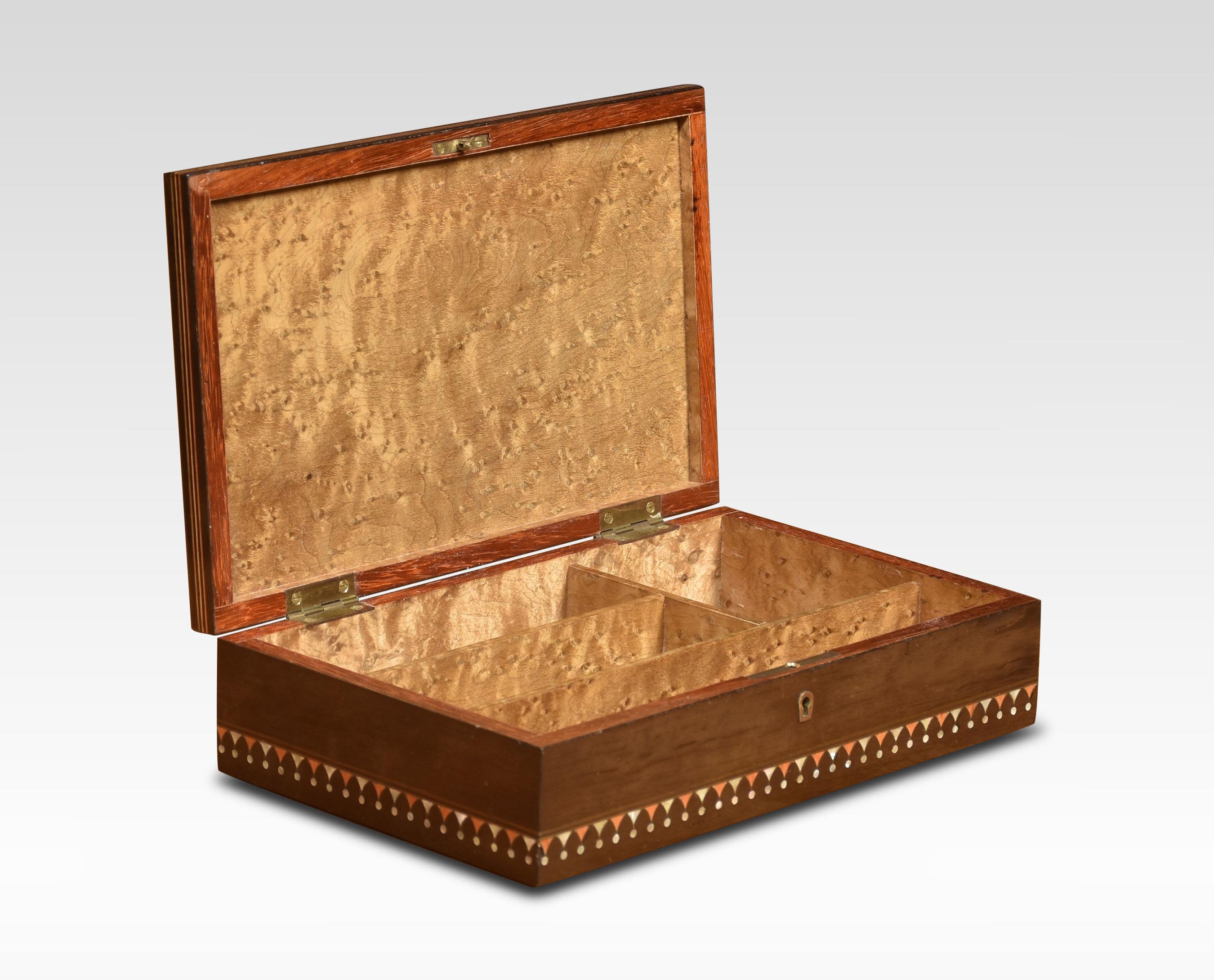 Harewood jewellery box the hinged lid decorated with floral relief and brass detail opening to reveal a maple interior with divided compartments.
Dimensions
Height 2.5 inches
Width 10 inches
Depth 6.5 inches.