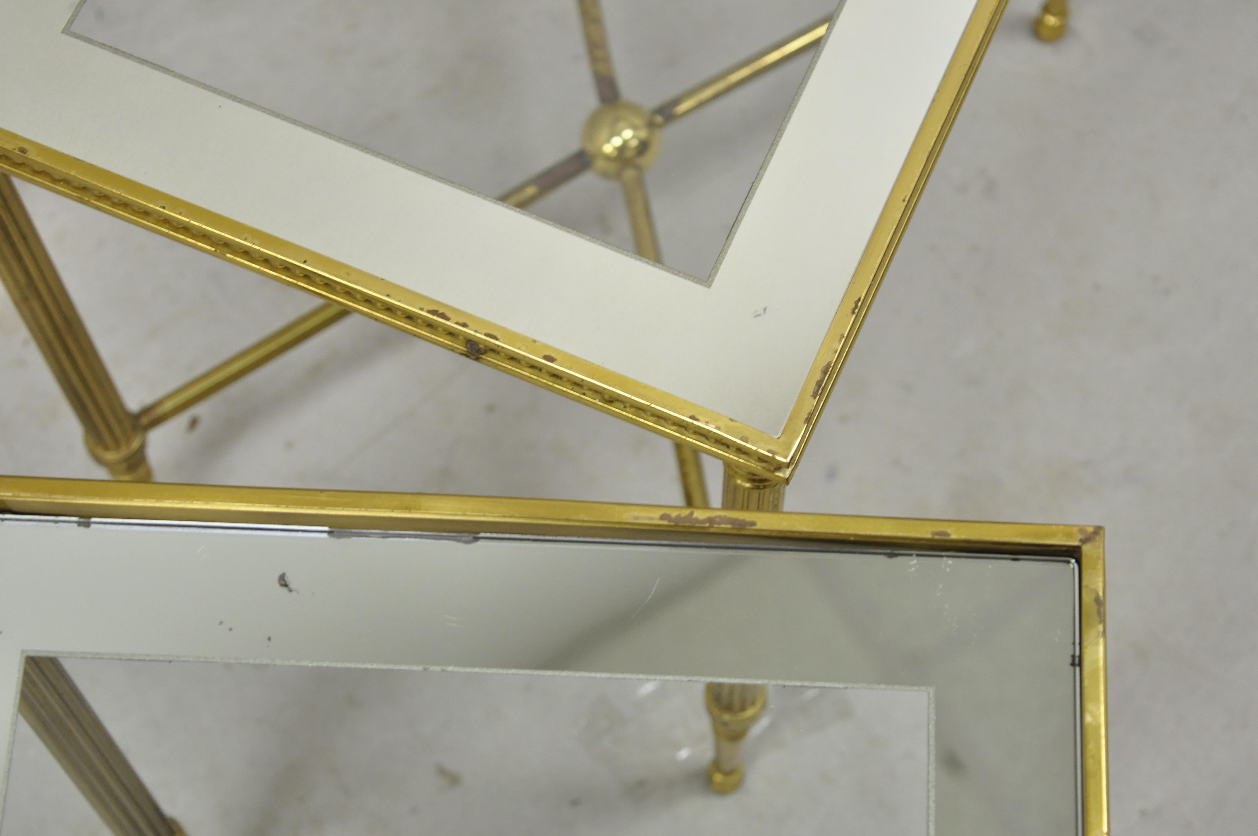 Brass Italian Hollywood Regency Side Nesting Tables Glass Top Tapered Legs Set 3 For Sale 3