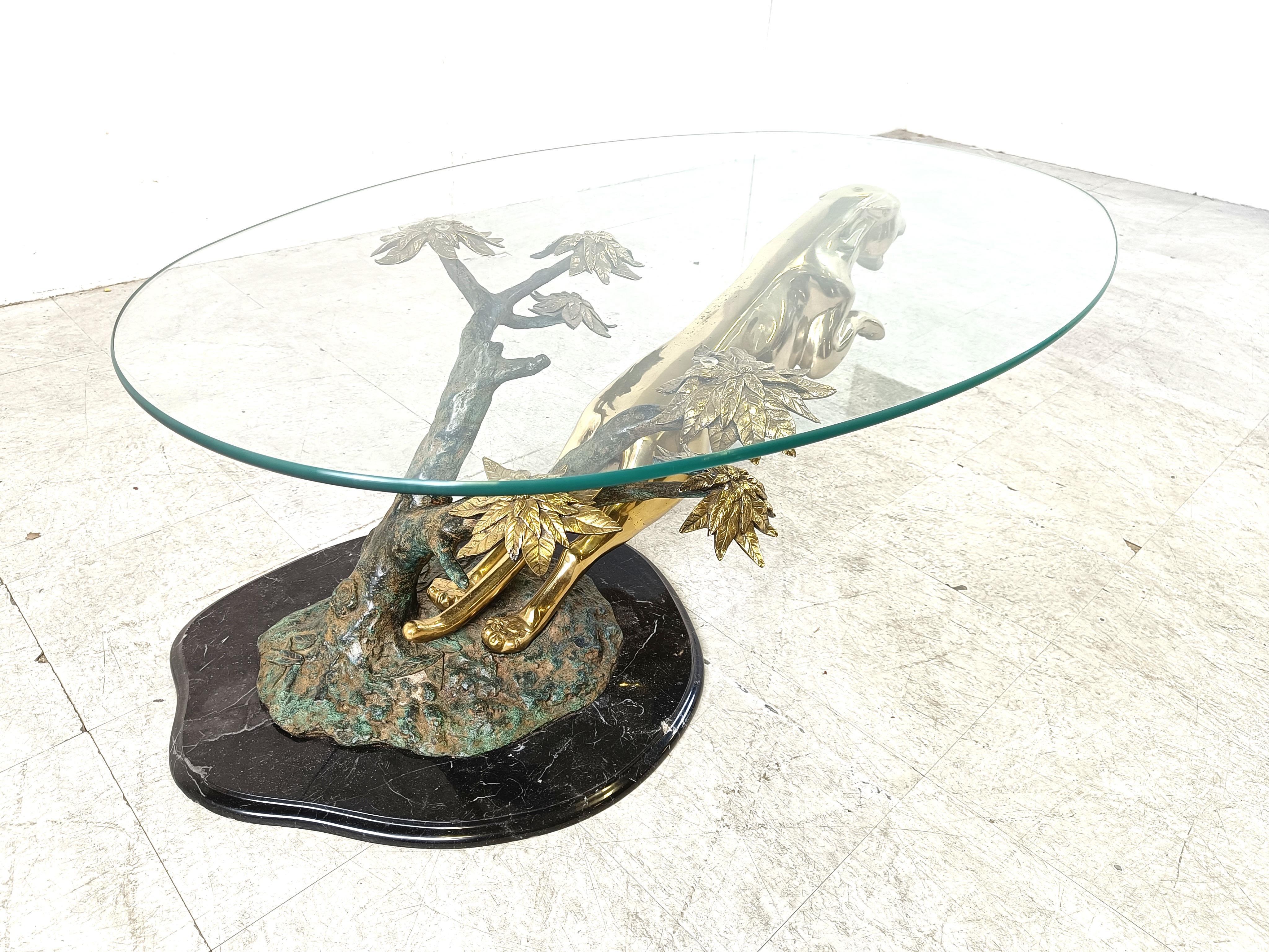 Table basse jaguar en laiton, années 1970 en vente 4