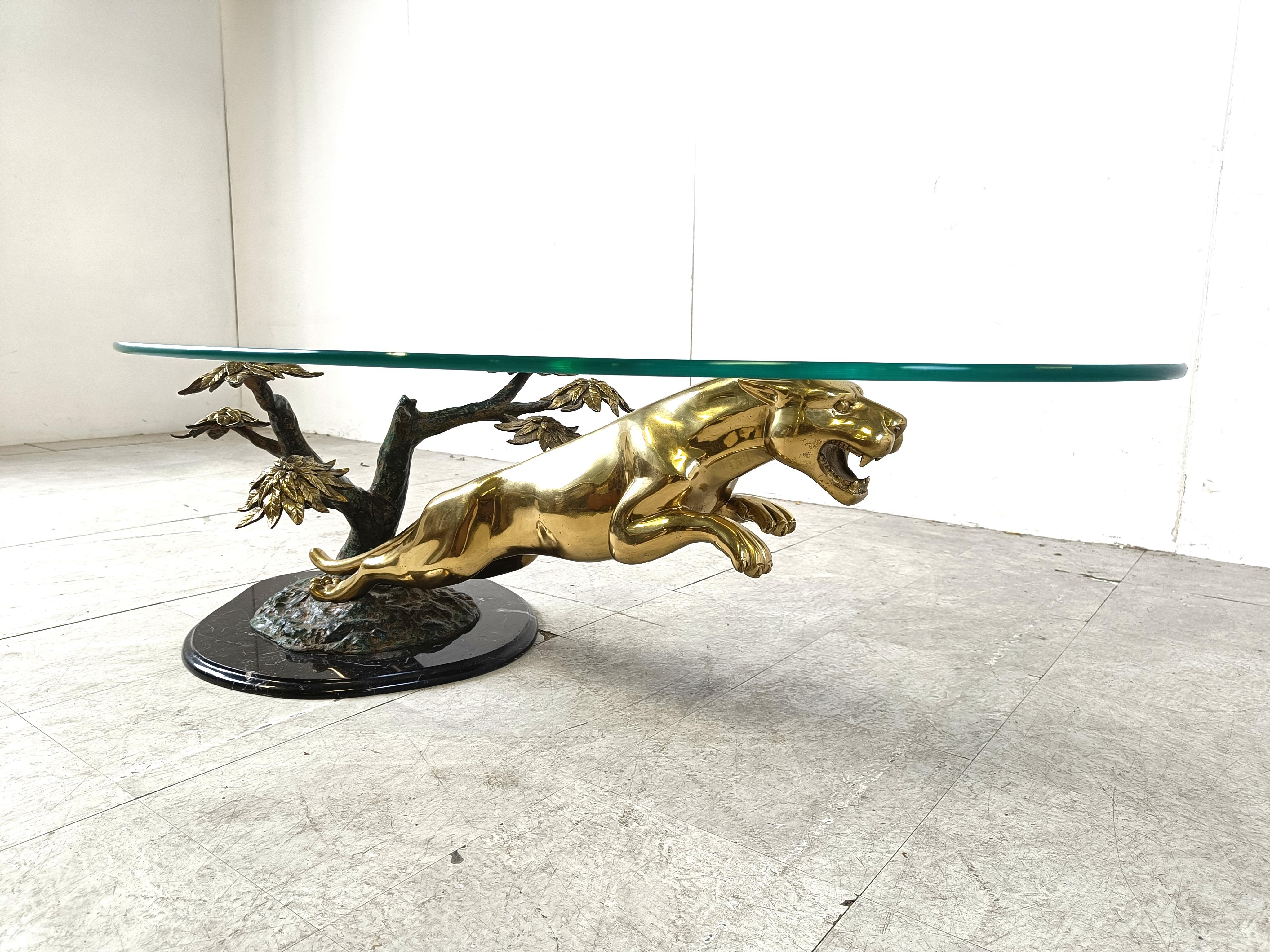 Brass jaguar coffee table, 1970s For Sale 1
