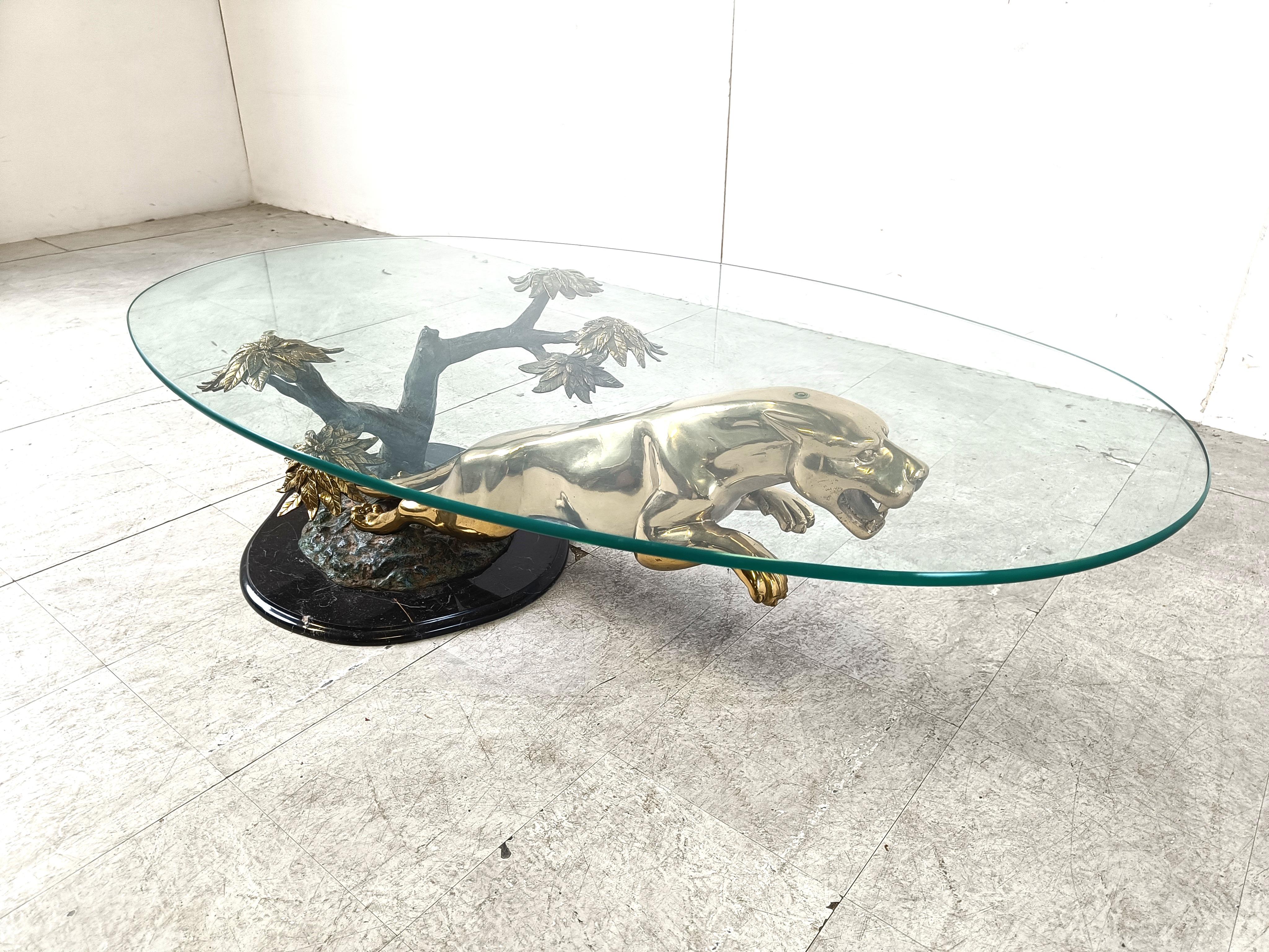 Table basse jaguar en laiton, années 1970 en vente 1