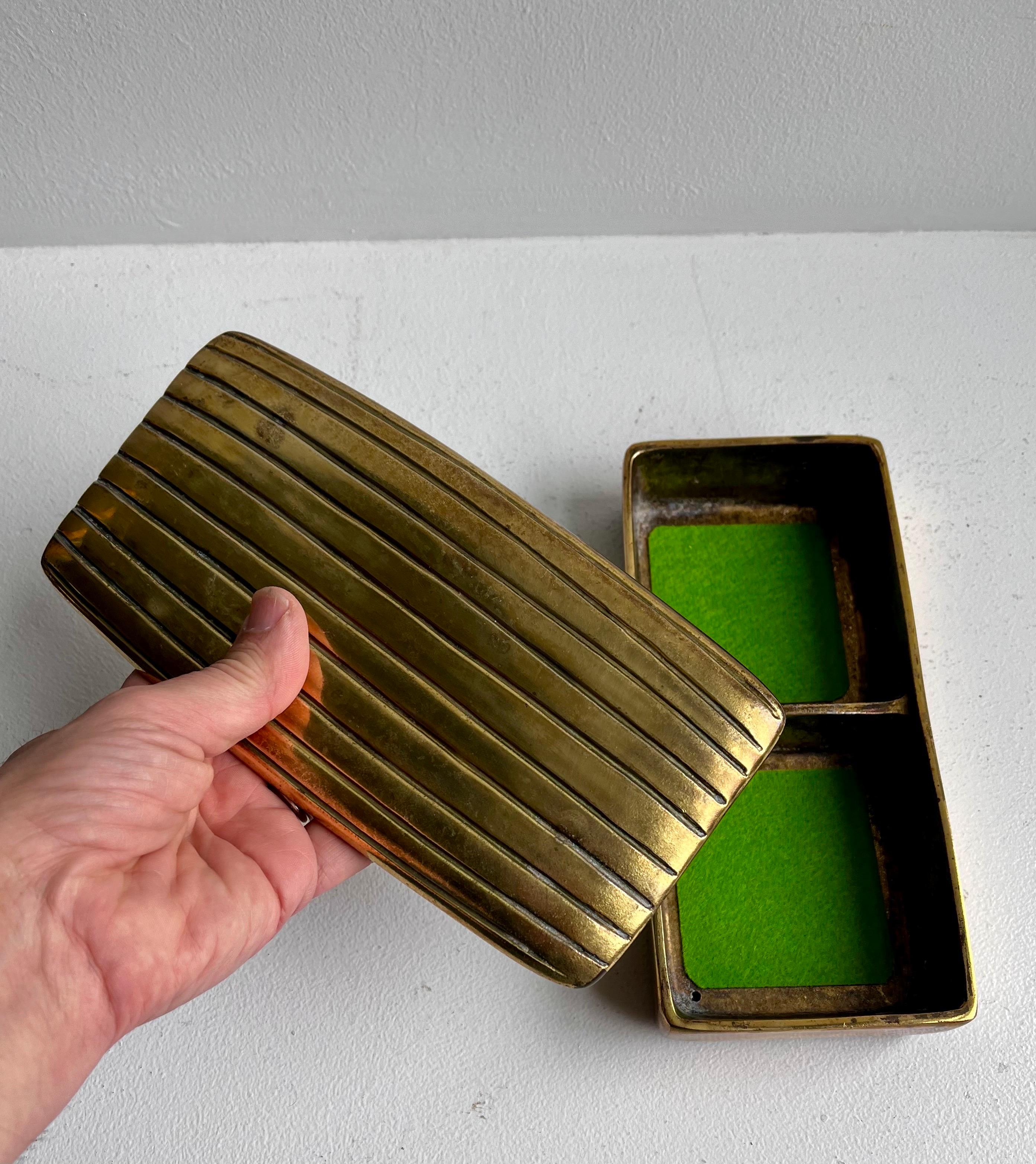 Brass Jewelery Box by Ben Seibel for Jenfred-Ware In Good Condition For Sale In Philadelphia, PA