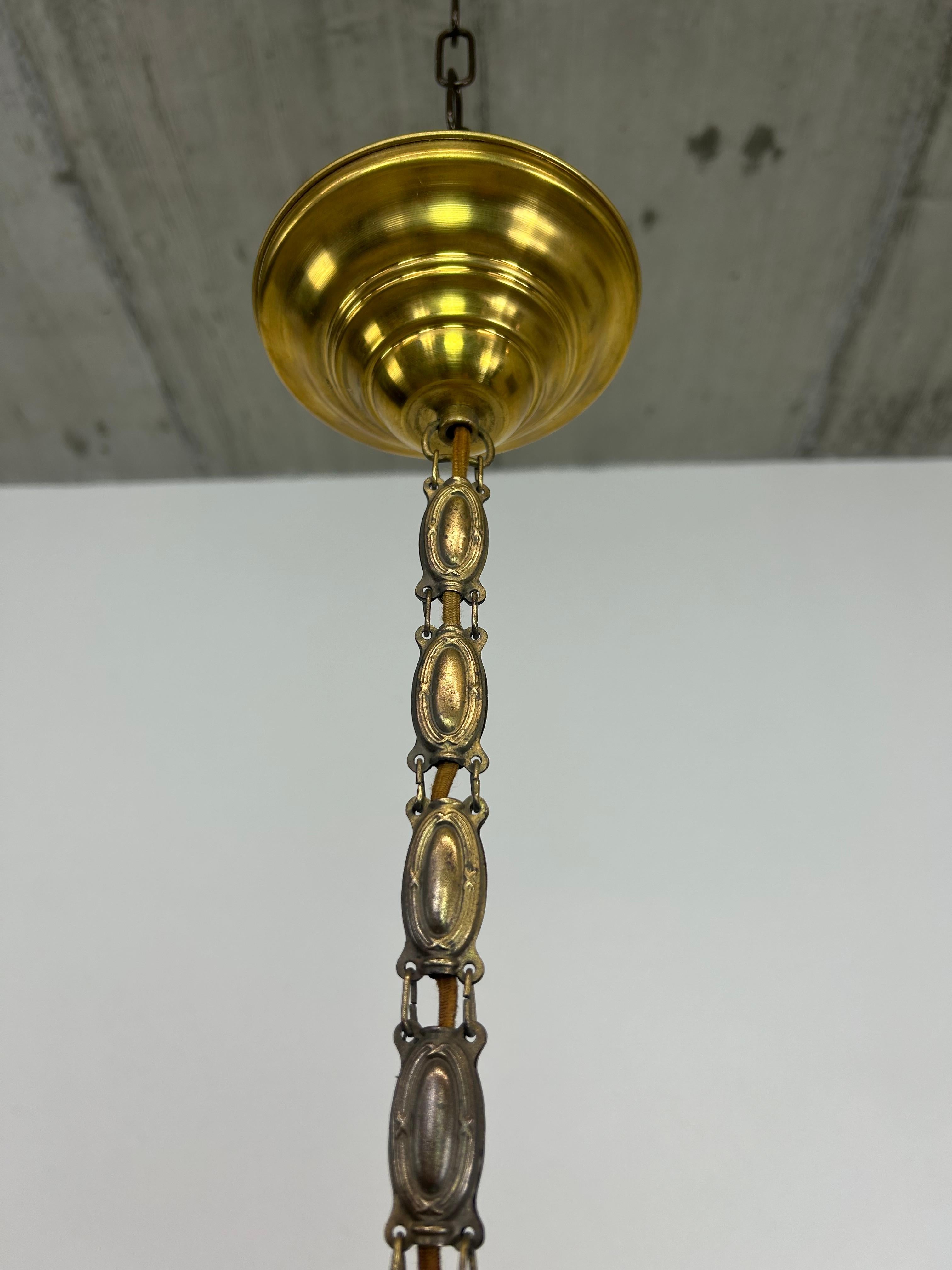 Lampada a sospensione Jugendstil in ottone in vendita 1