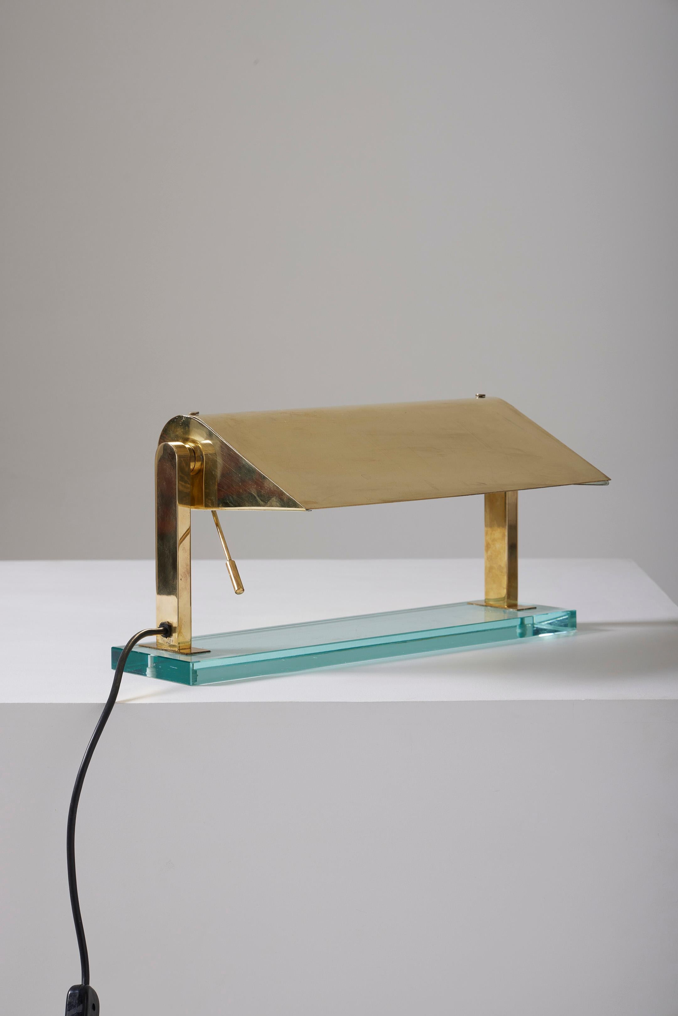 Brass lamp by Pietro Chiesa 8