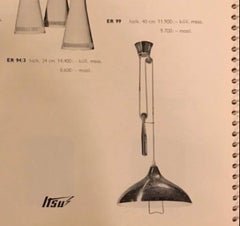 Style Paavo Tynel  Lampe à contrepoids Modèle Er99 par Itsu Suède années 1950