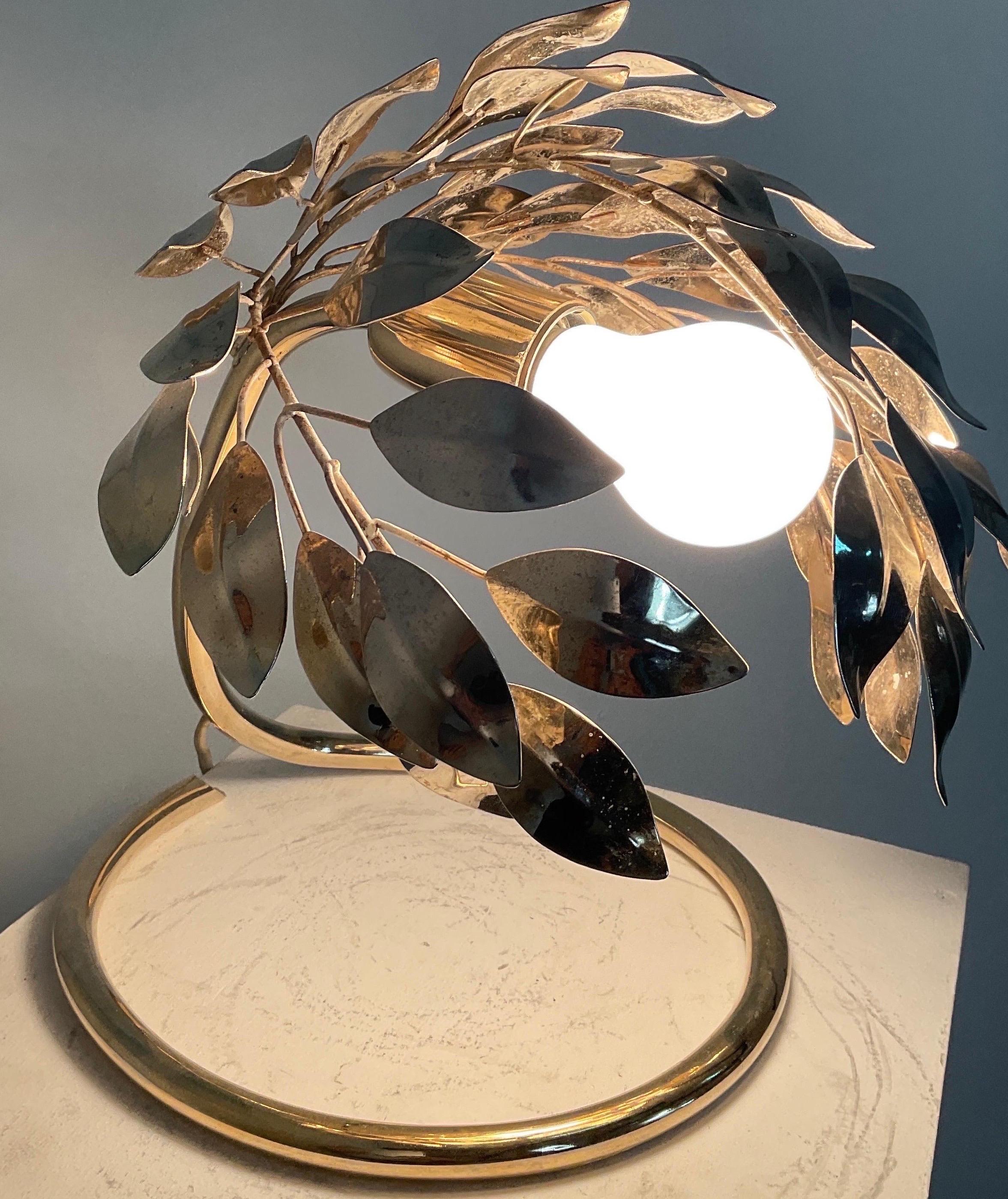 Brass lamp style Tommaso Barbi For Sale 2