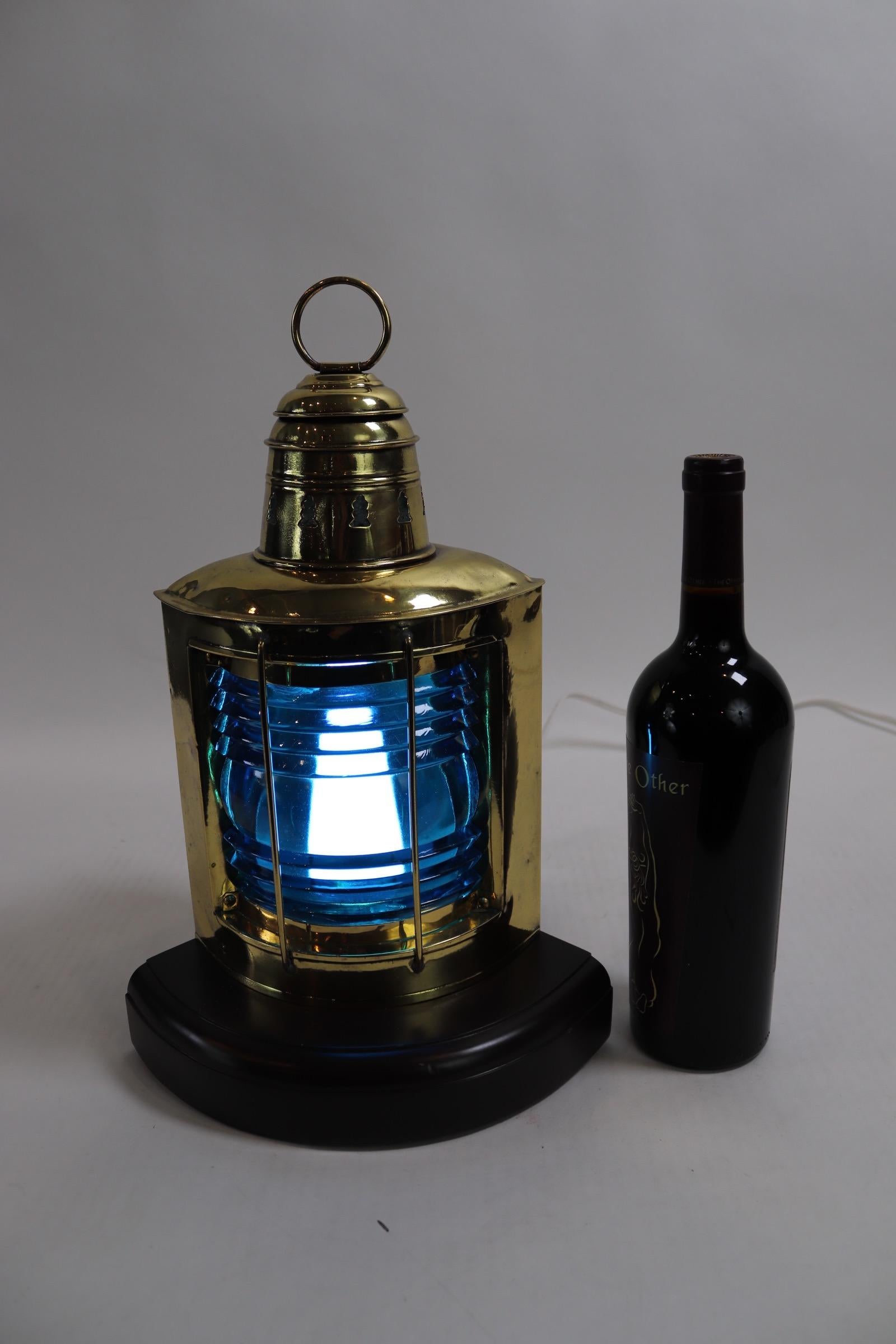 Brass Lantern by National Marine Lamp Company In Good Condition For Sale In Norwell, MA