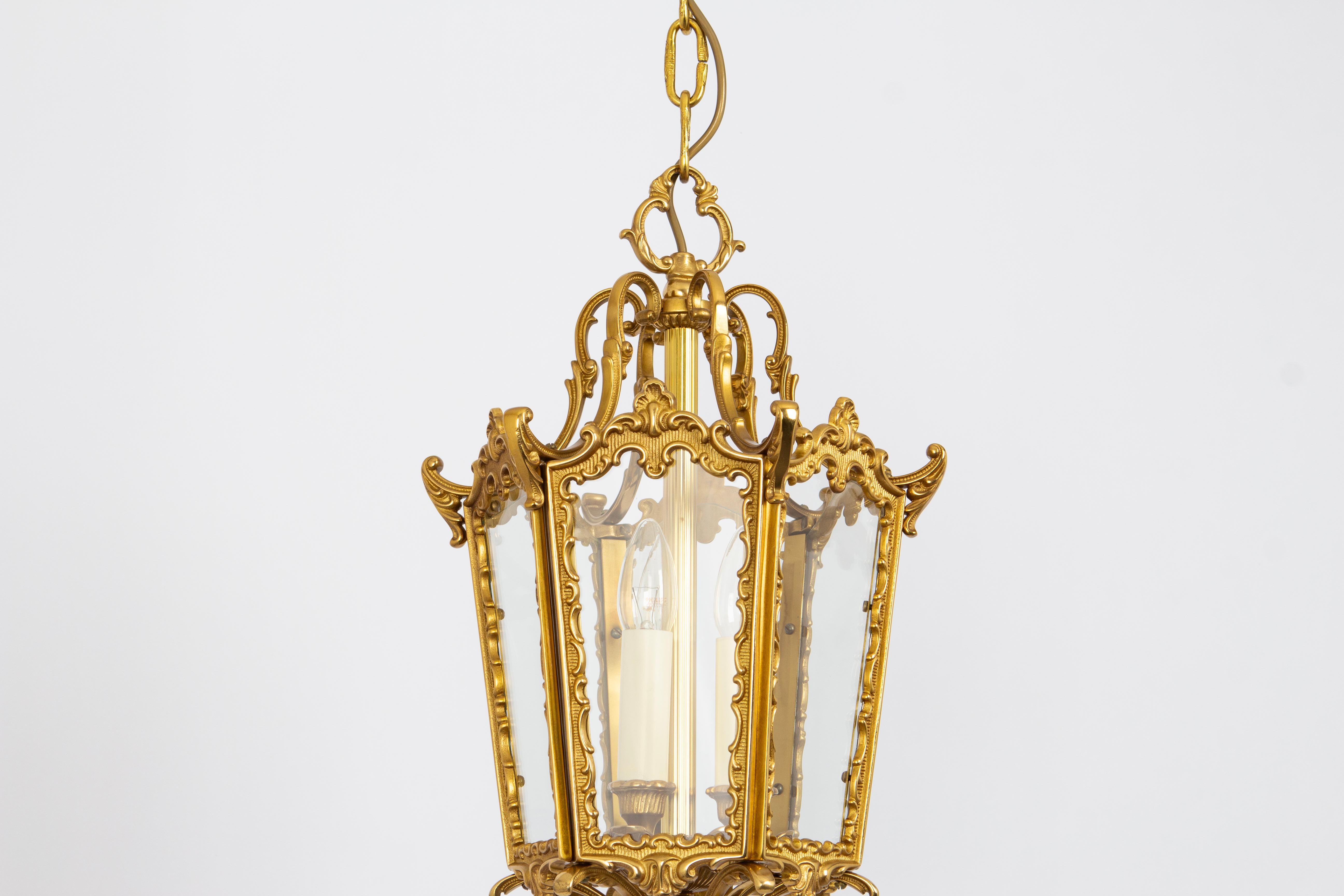Lampada a sospensione a forma di lanterna in ottone, Germania, anni '60 In condizioni buone in vendita a Aachen, NRW