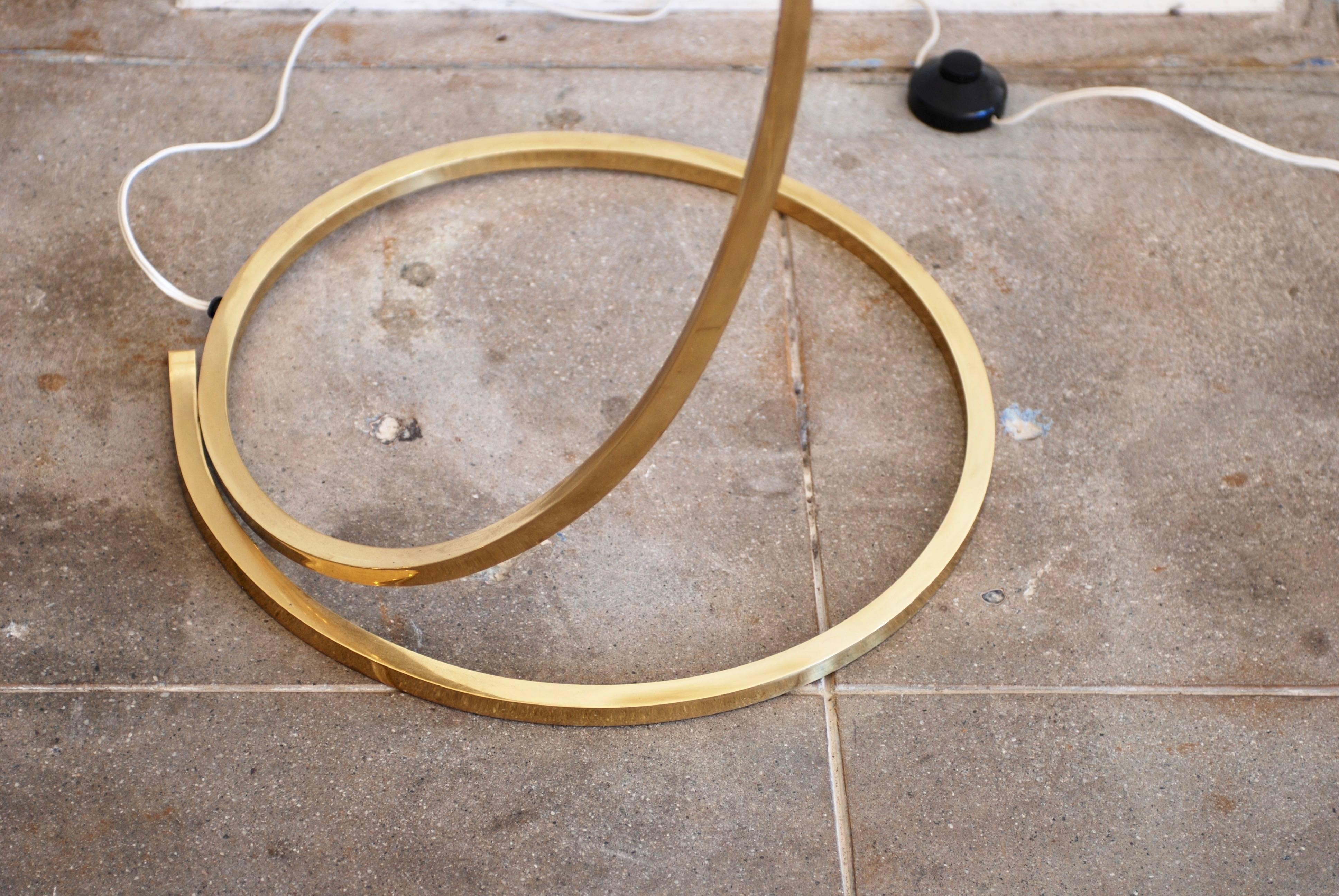 Brass Leaf Floor Lamp by Tommaso Barbi 2