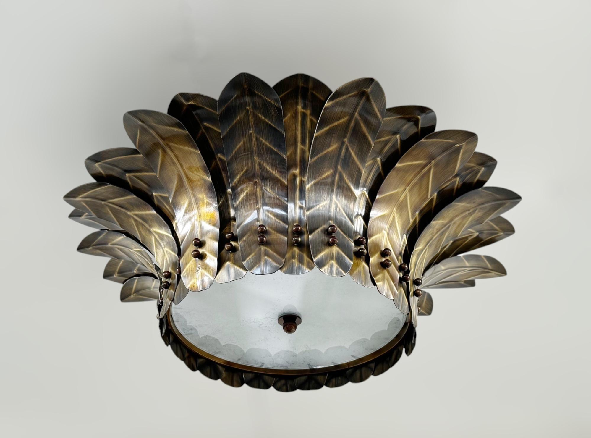 Semi-incasso italiano con foglie in ottone bronzato laccato e diffusore in vetro di Murano con texture granulare / originariamente progettato per il Goodtime Hotel Miami / Made in Italy
3 luci / tipo E26 o E27 / max 60W ciascuna
Diametro: 22